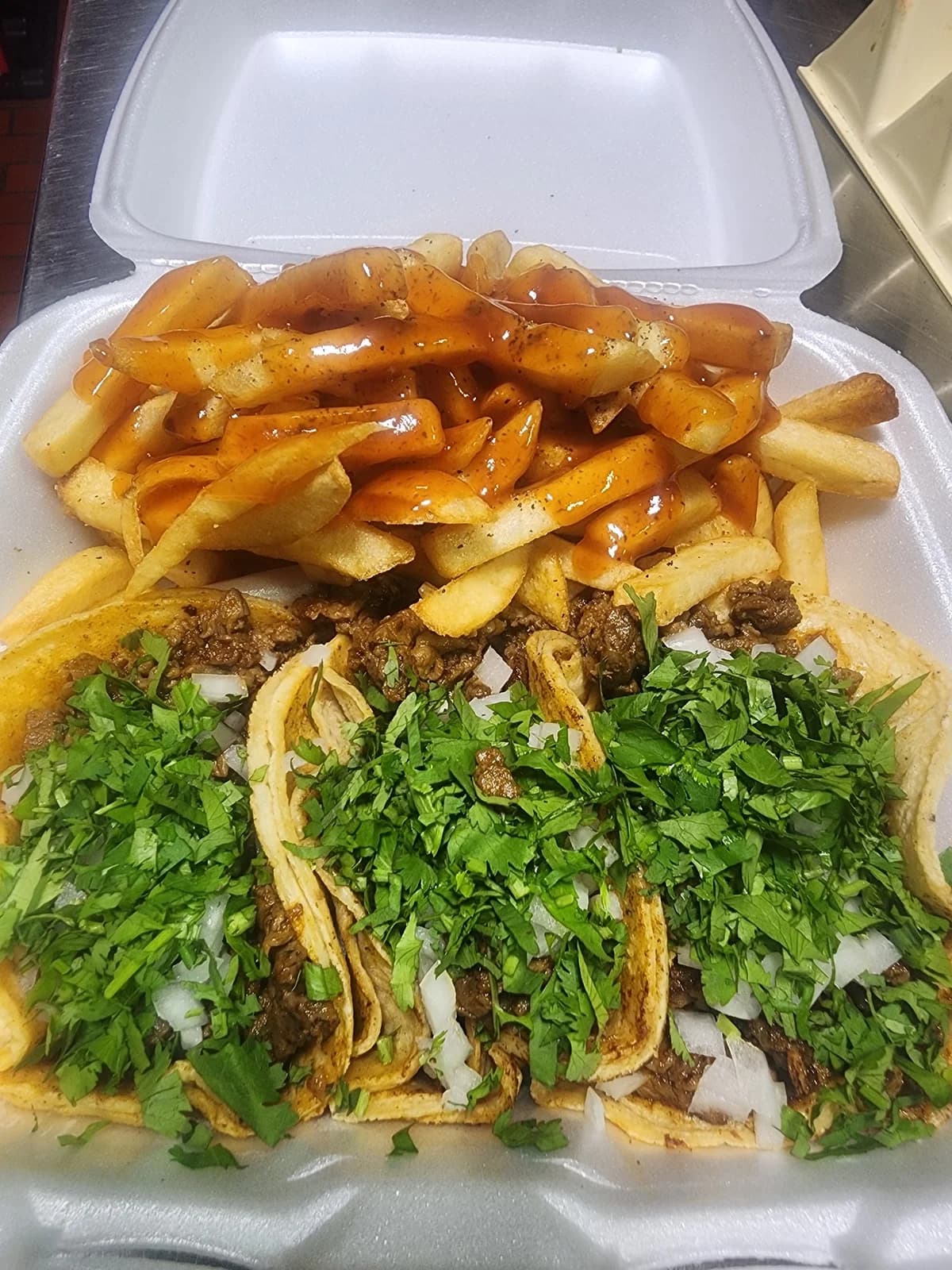 Garfield Gyros photo 4