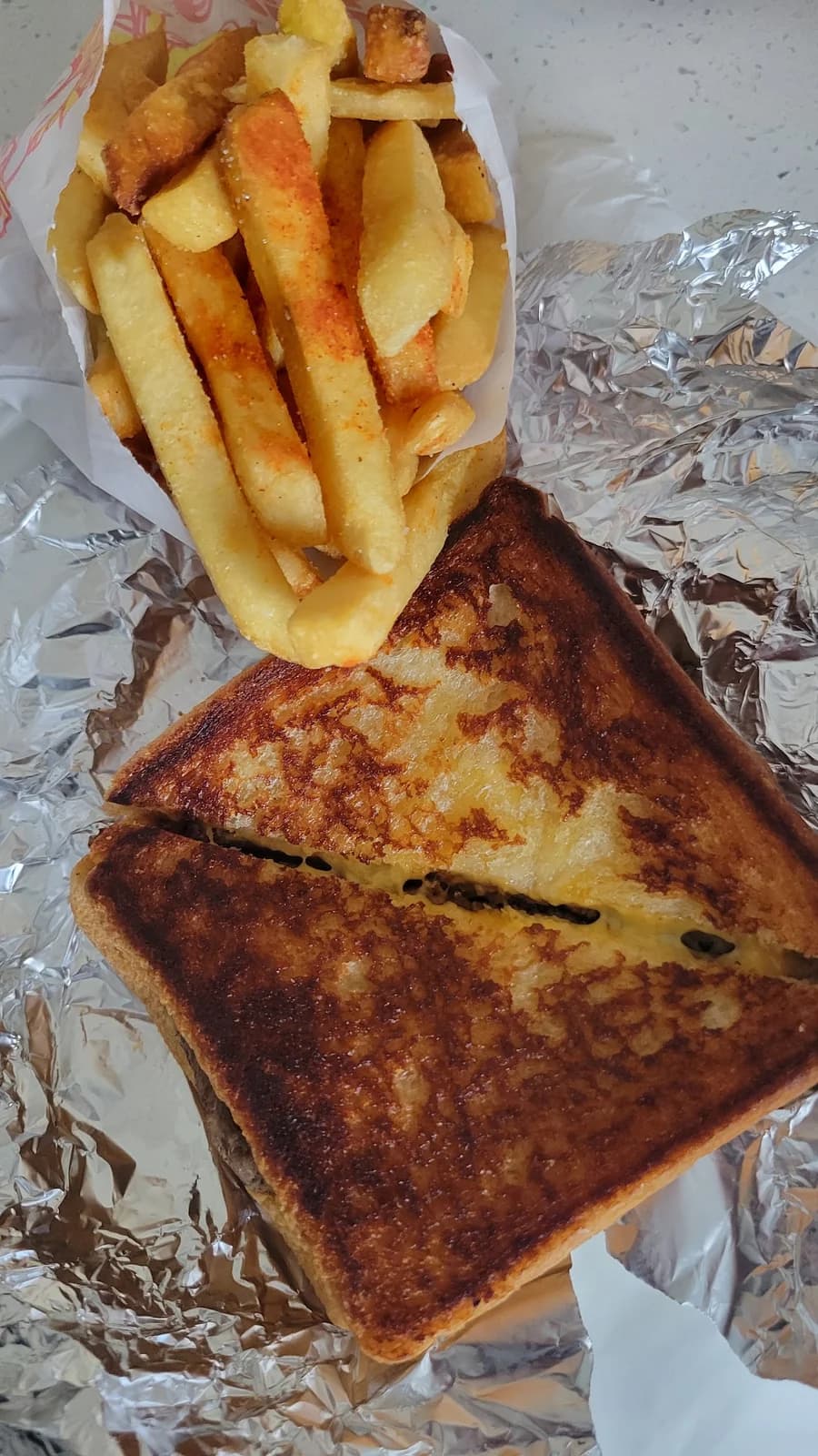 Garfield Gyros photo 8