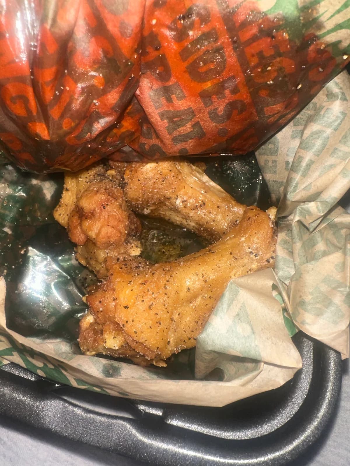 Wingstop photo 9