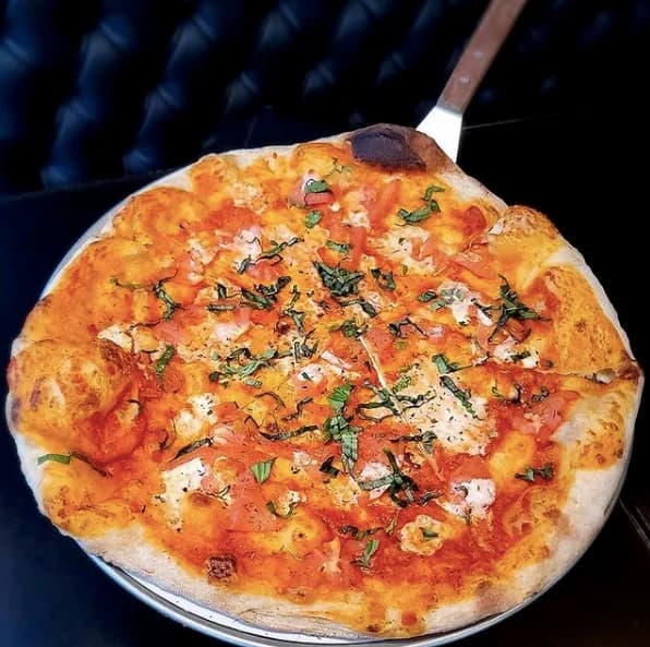 Bob’s Pizza photo 10