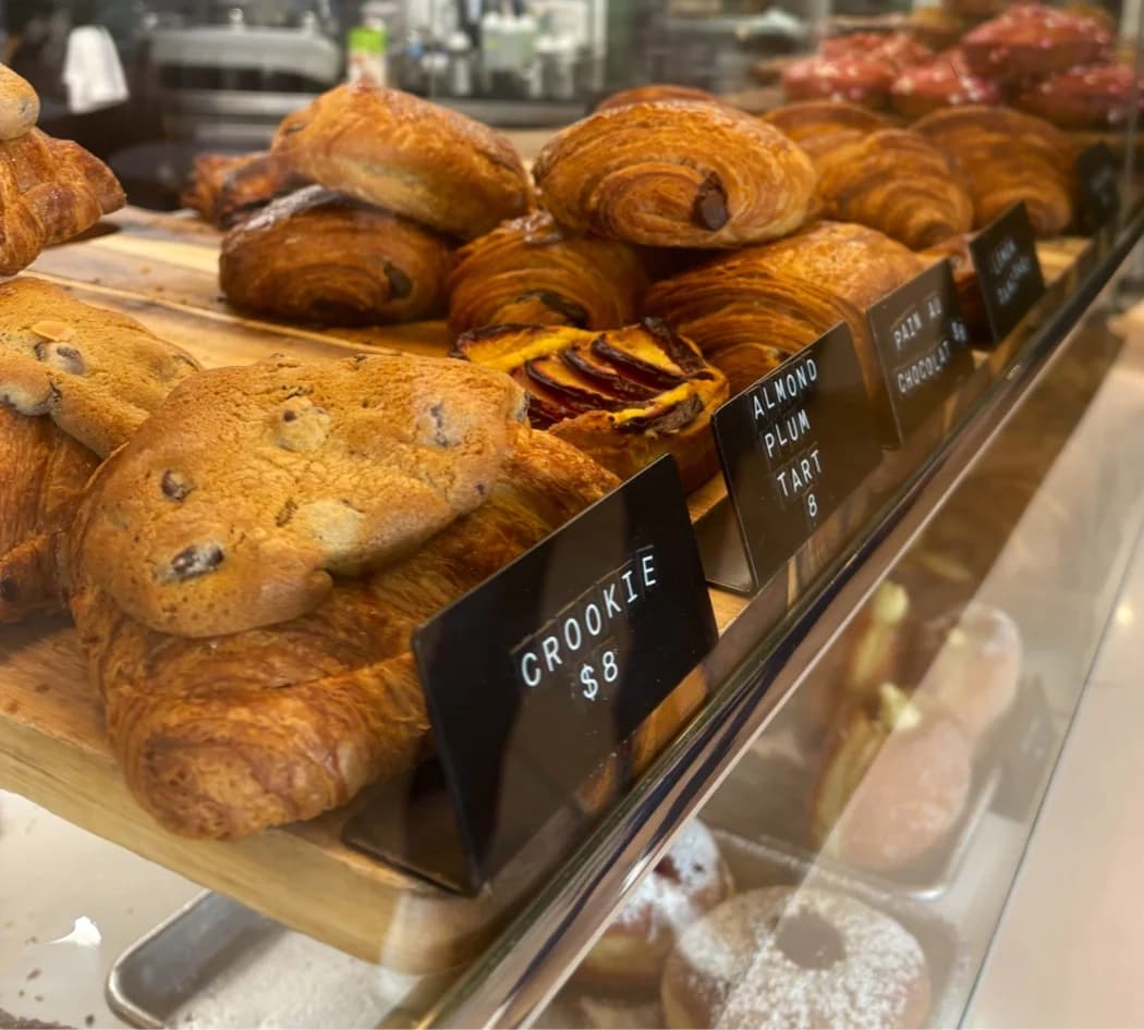 Au Levain Bakery & Cafe photo 4