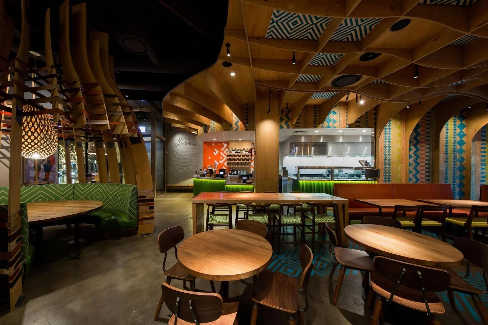 Nando's PERi-PERi photo 1
