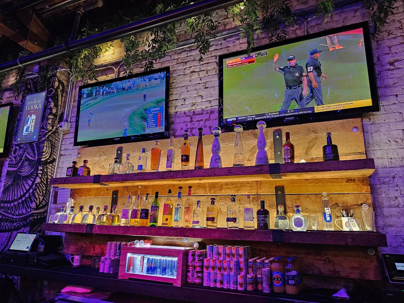 Moe's Cantina - Wrigleyville photo 3