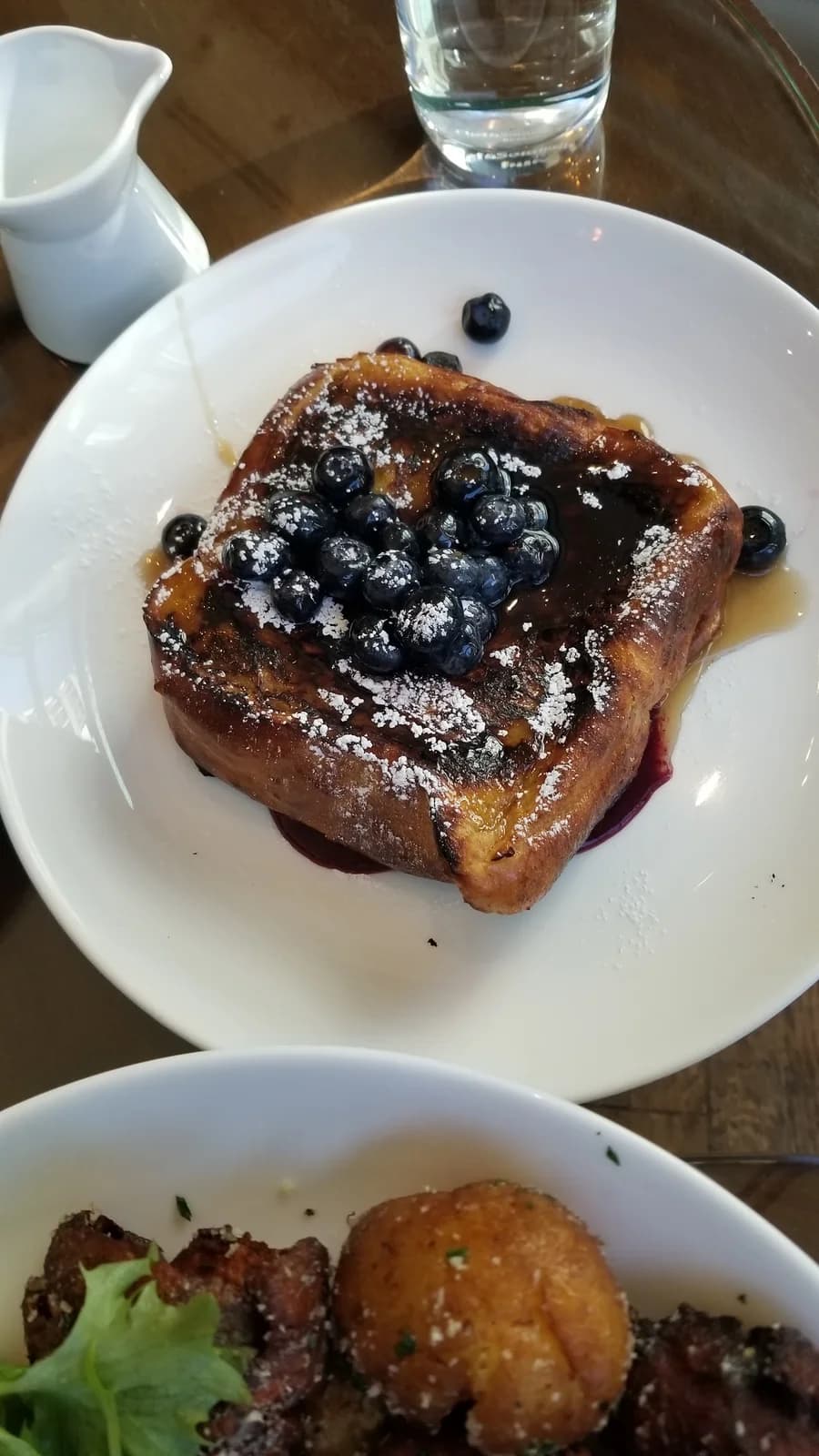 676 Restaurant & Bar photo 9