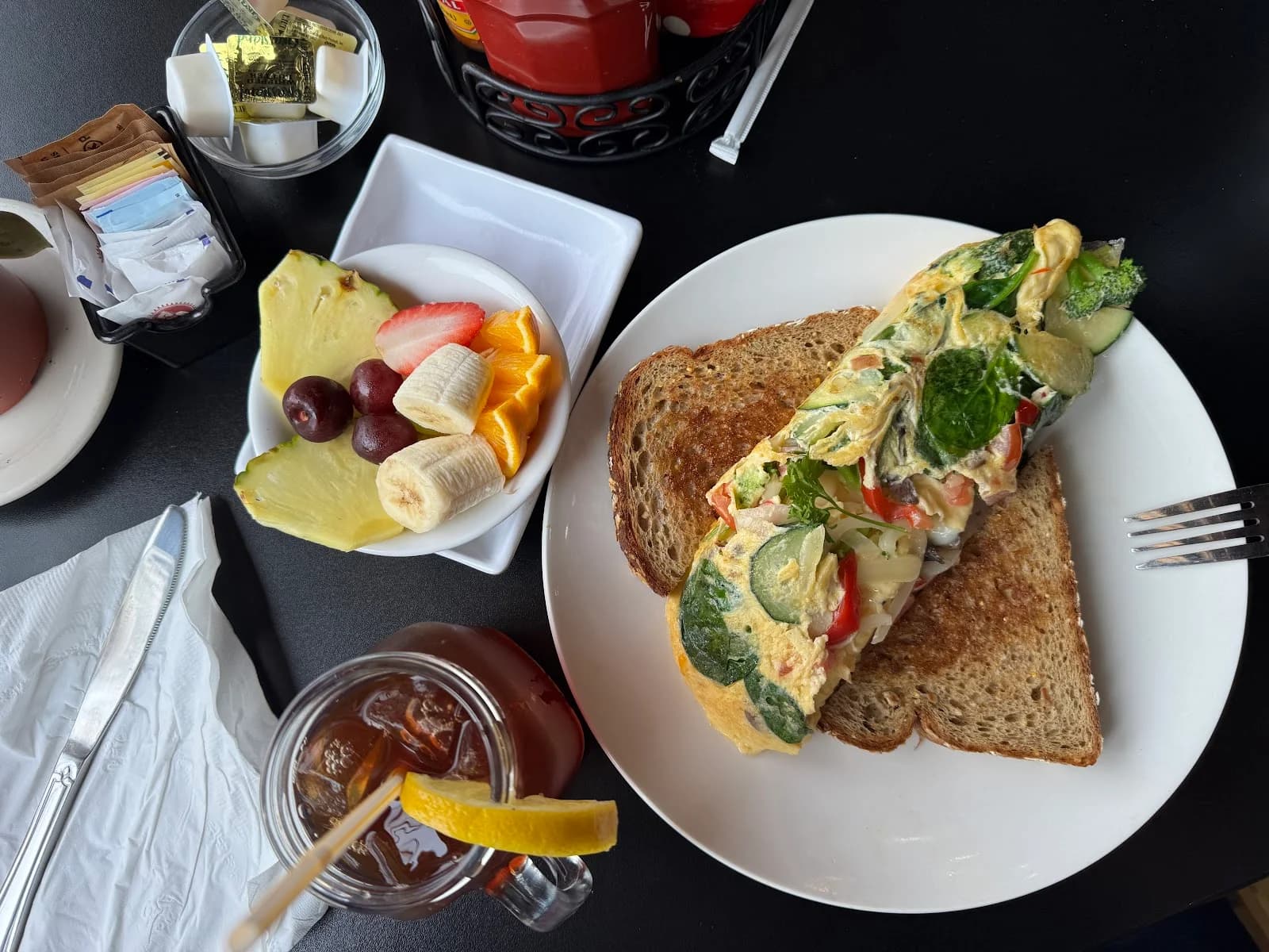 Savanna Restaurant Breakfast & Lunch West Ridge photo 8