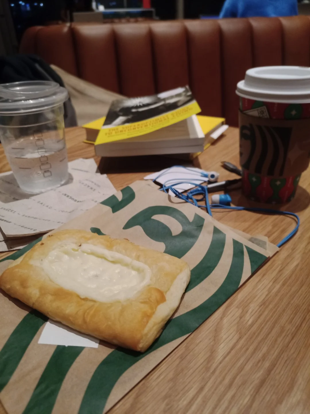 Starbucks Coffee Company photo 7