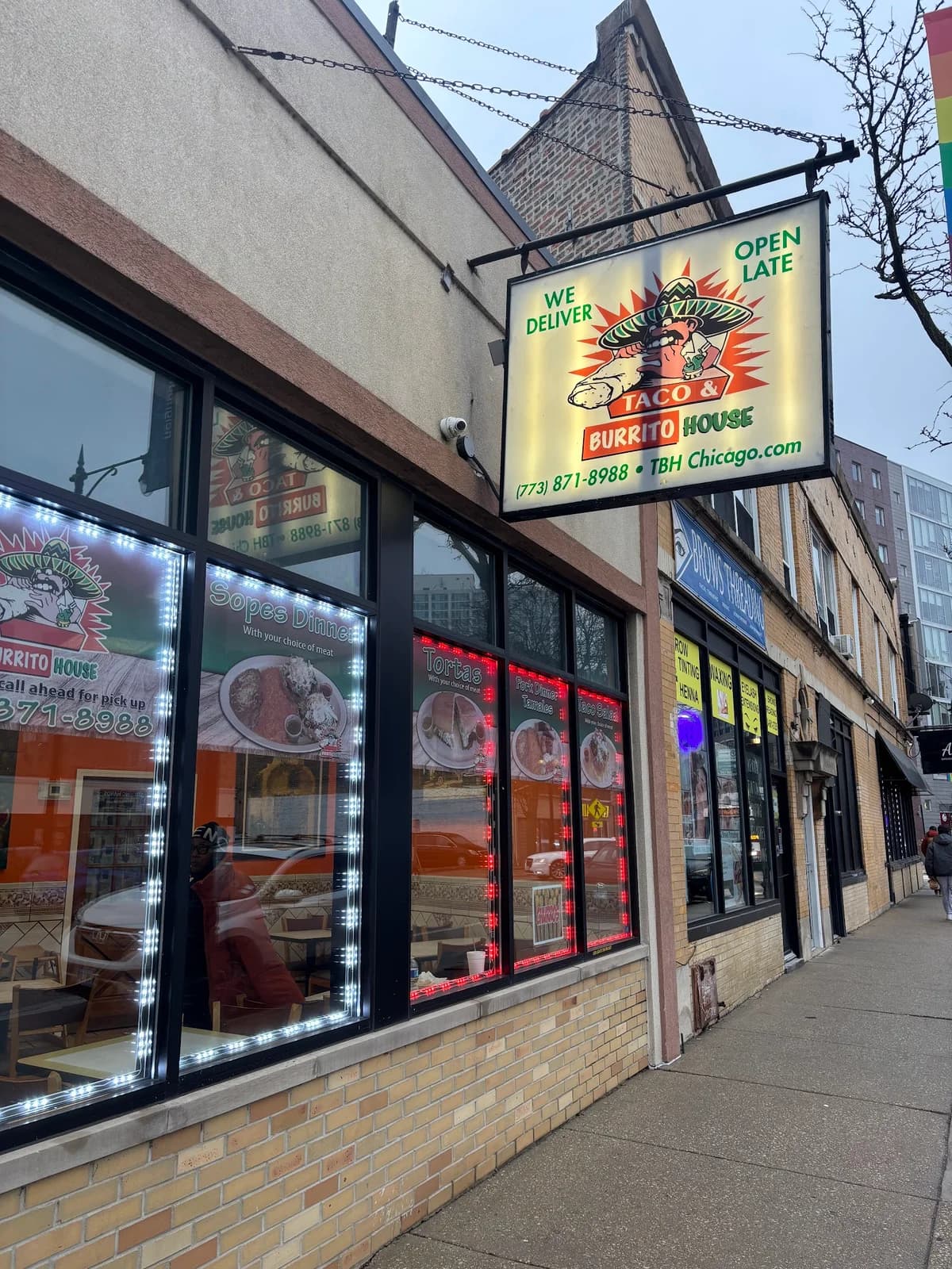 Taco & Burrito House photo 4