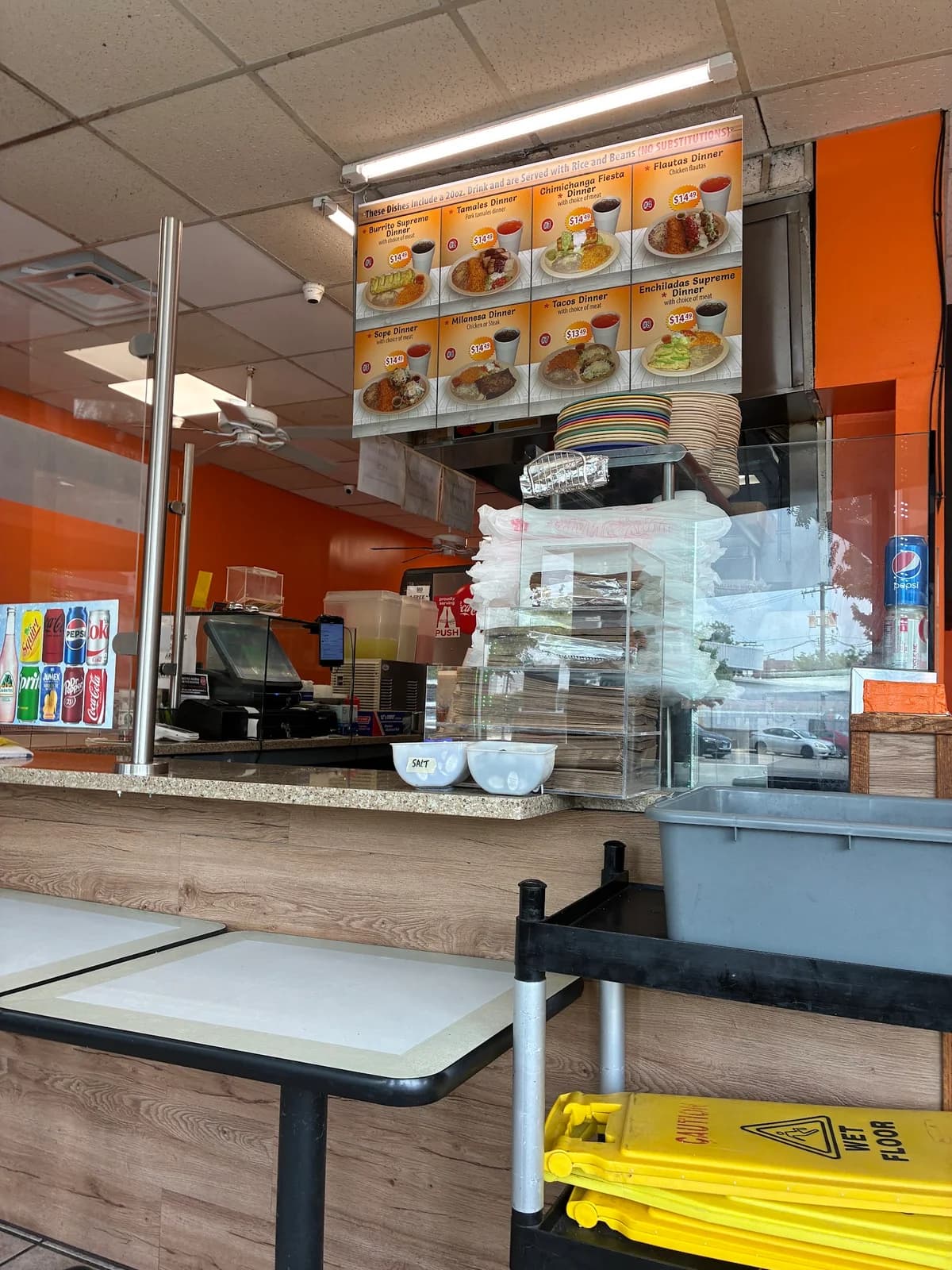 Taco & Burrito House photo 2