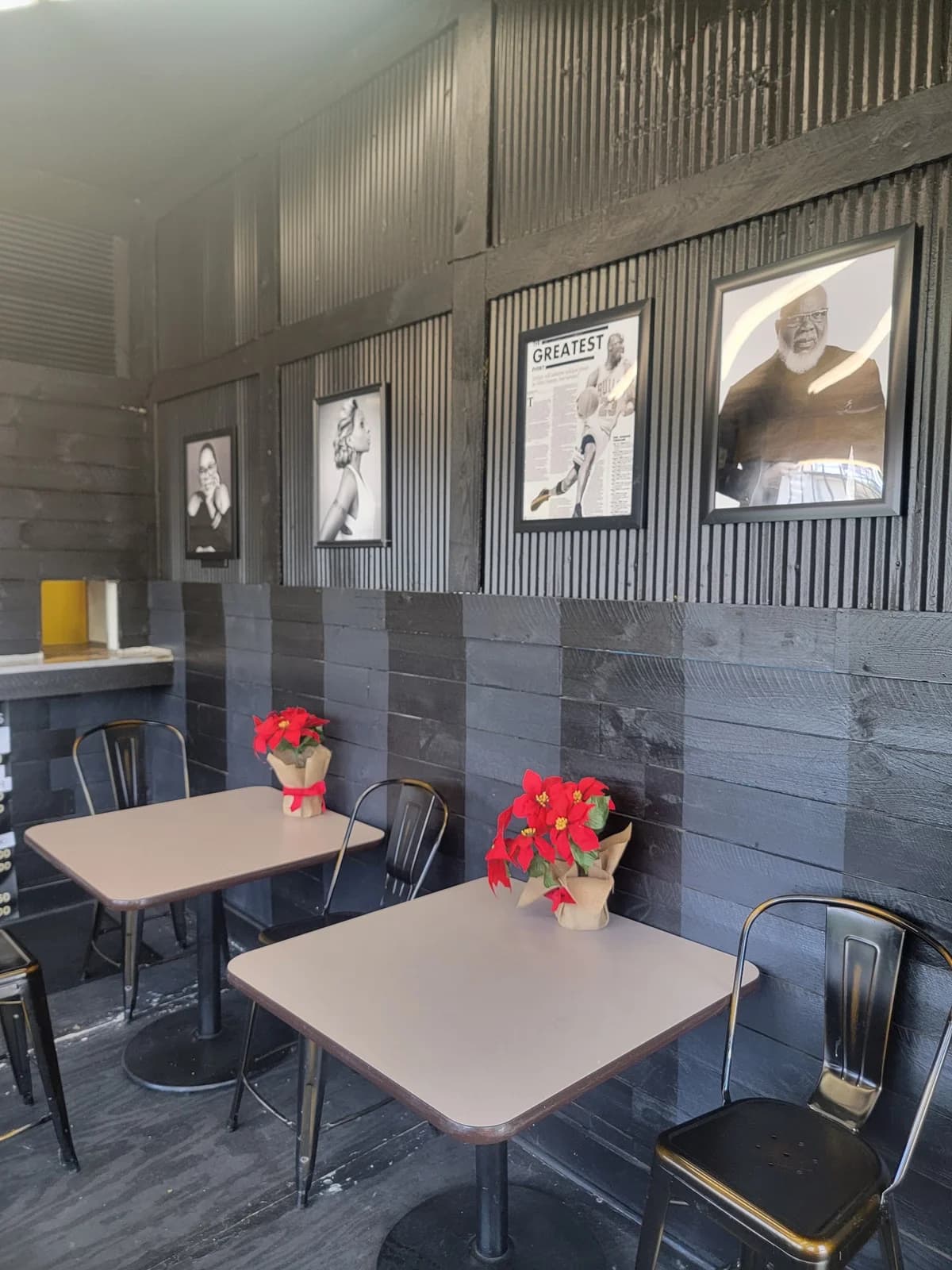 So Soulful Eatery photo 1