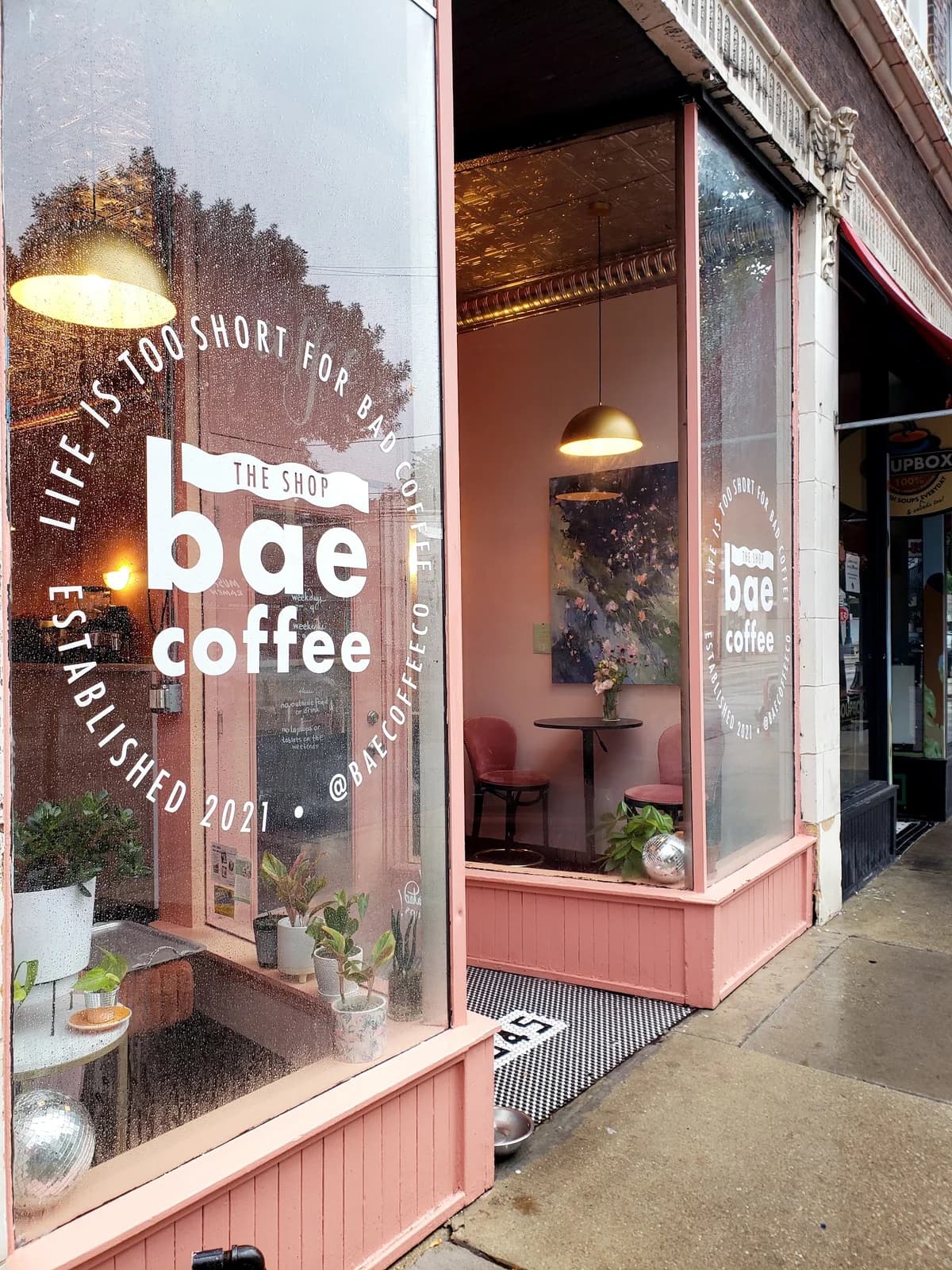 Owens Famous Coffee & Provisions photo 5