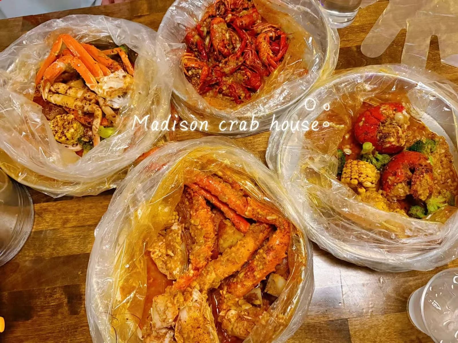 Madison Crab House photo 4