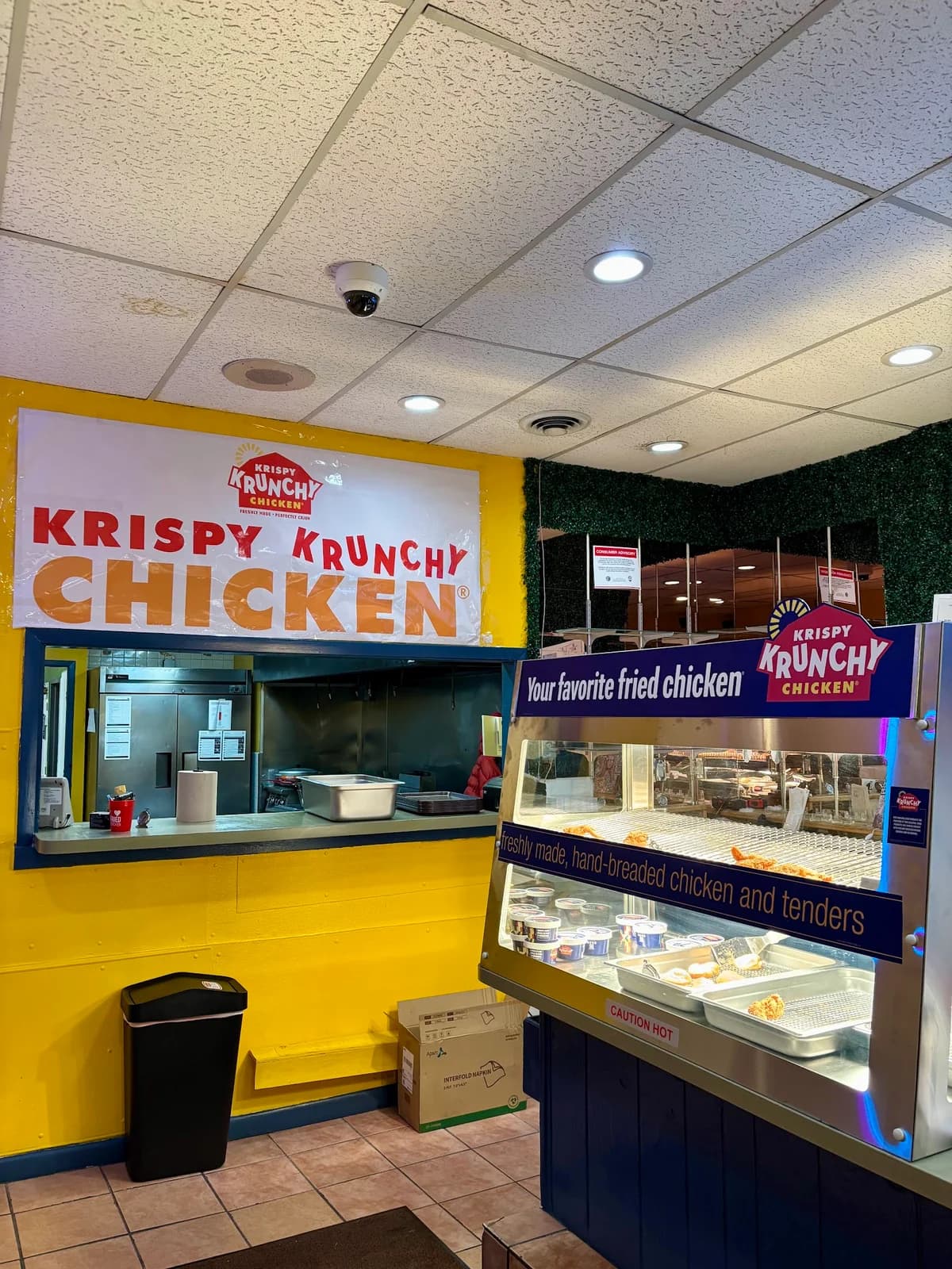 Mamo's Burger x Krispy Krunchy Chicken(Halal) photo 3
