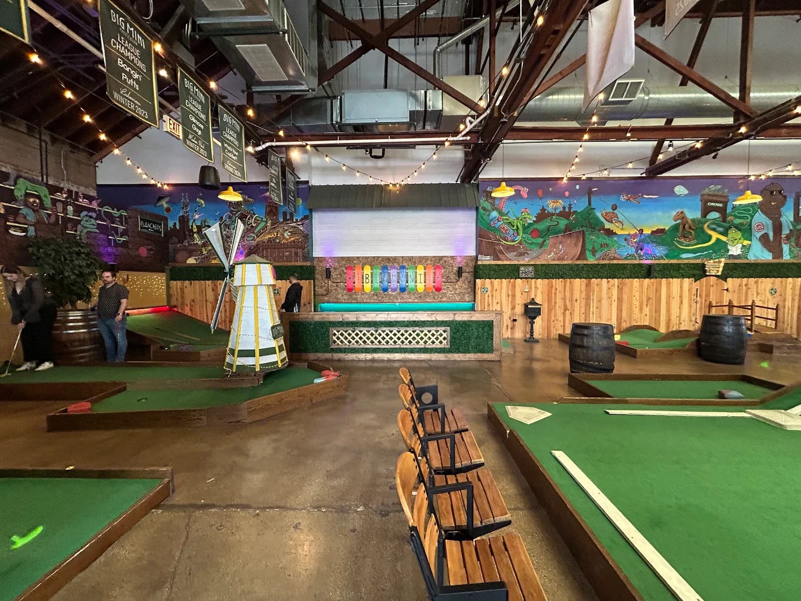 Big Mini Putt Club photo 3