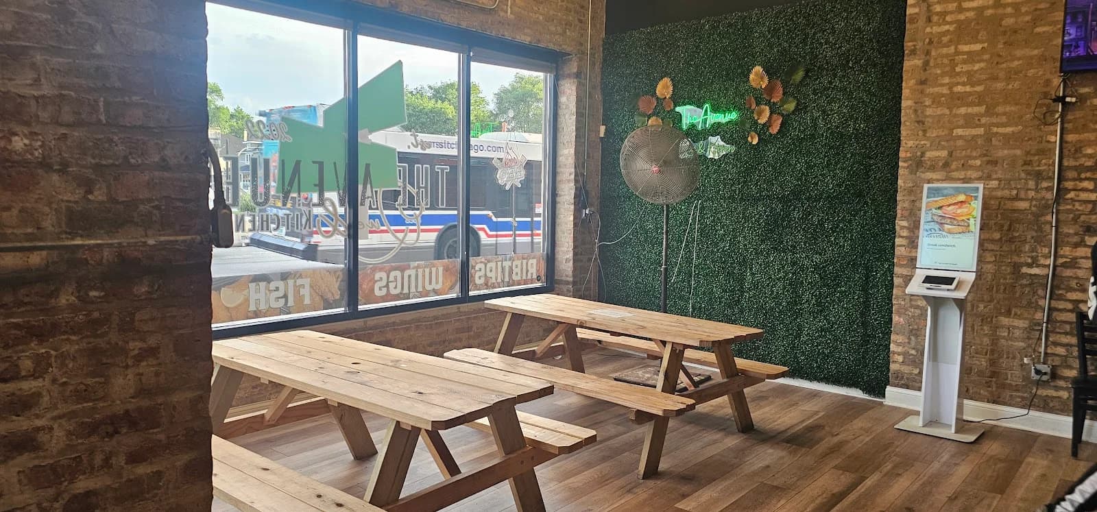 The Avenue Que and Kitchen photo 1