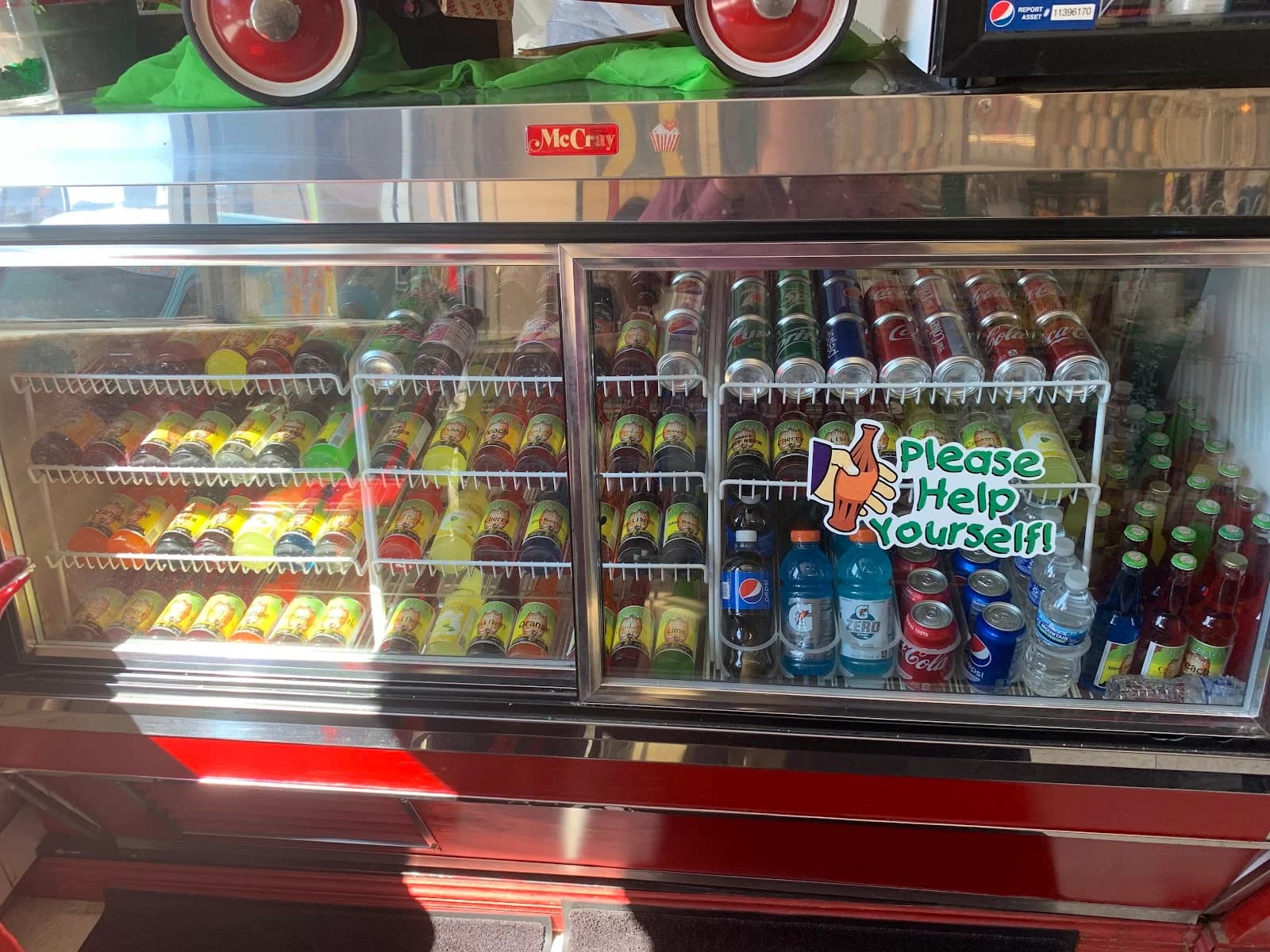 Vinnies Sub Shop photo 3