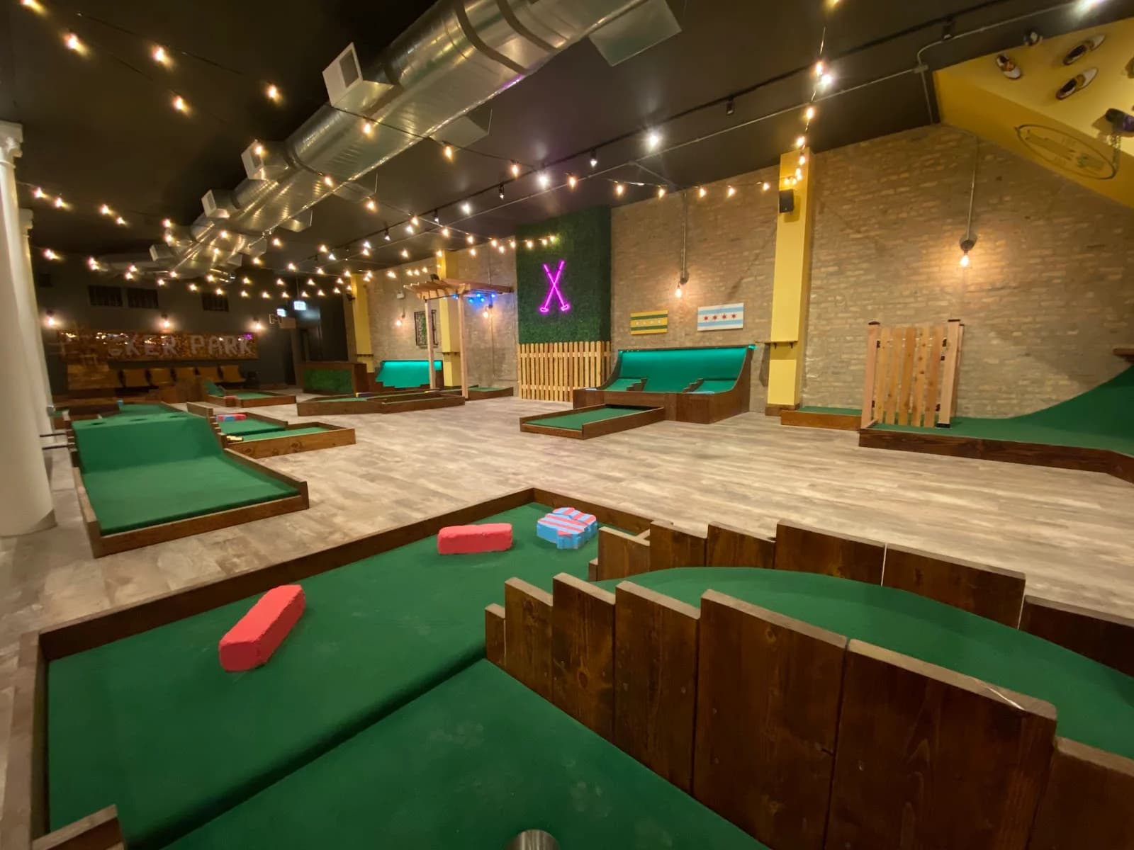 Big Mini Putt Club photo 1