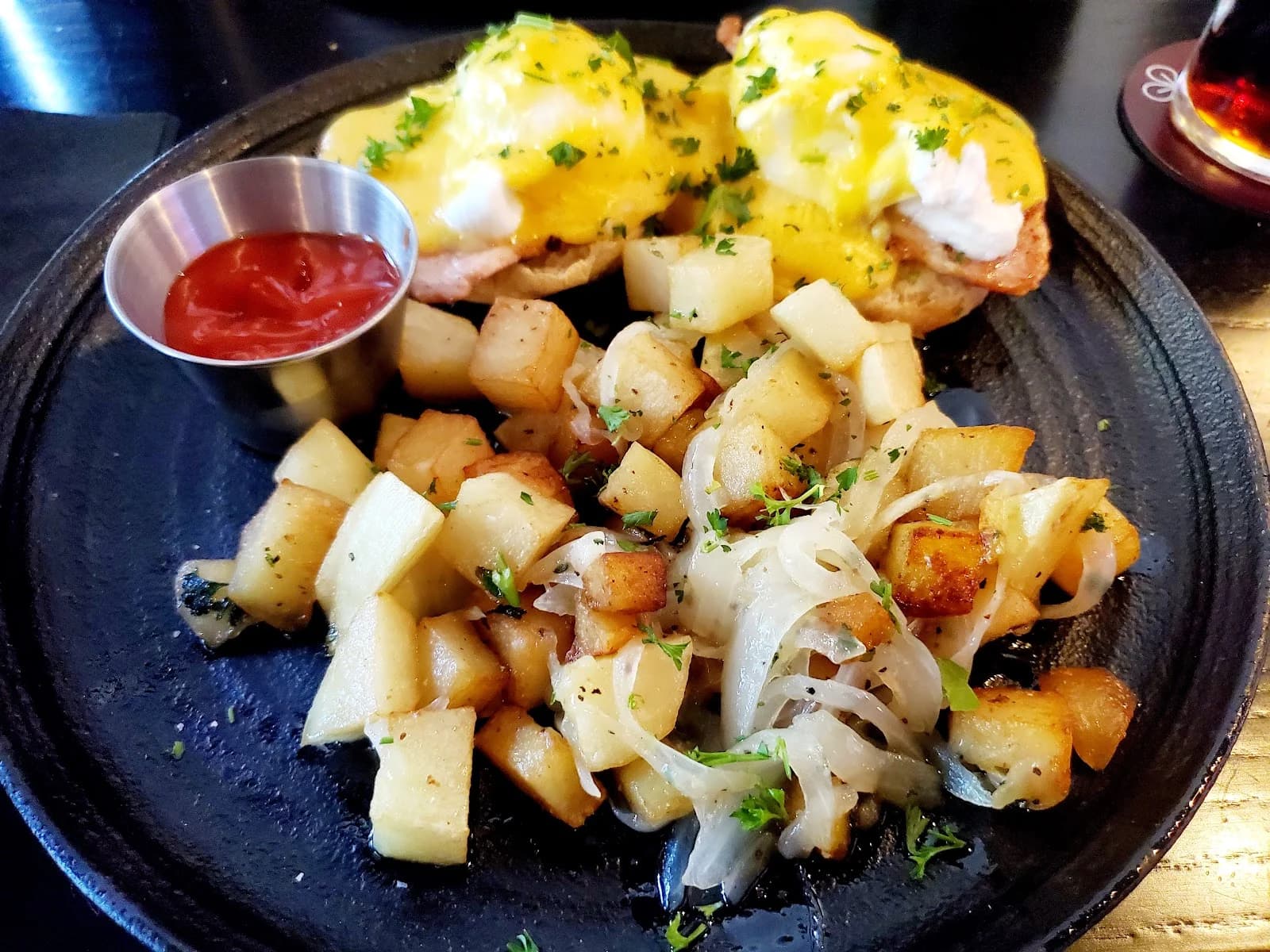 Porter Cullens Irish Pub & Restaurant photo 4