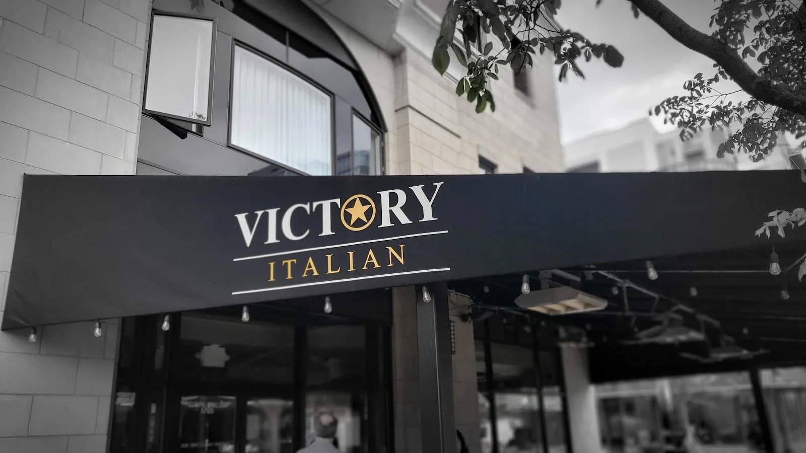 Victory Italian | Oak Park photo 2