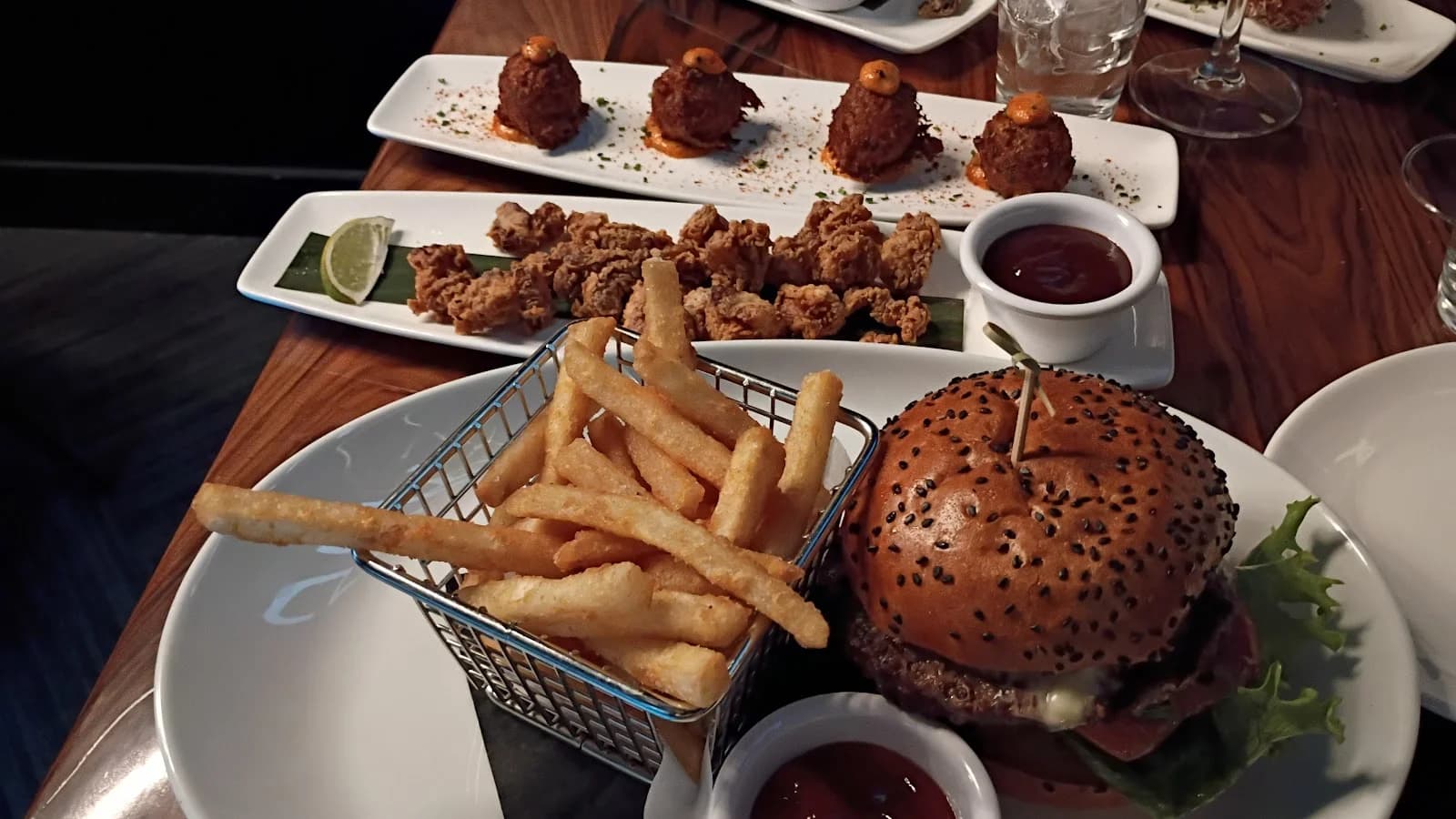 STK Steakhouse photo 2