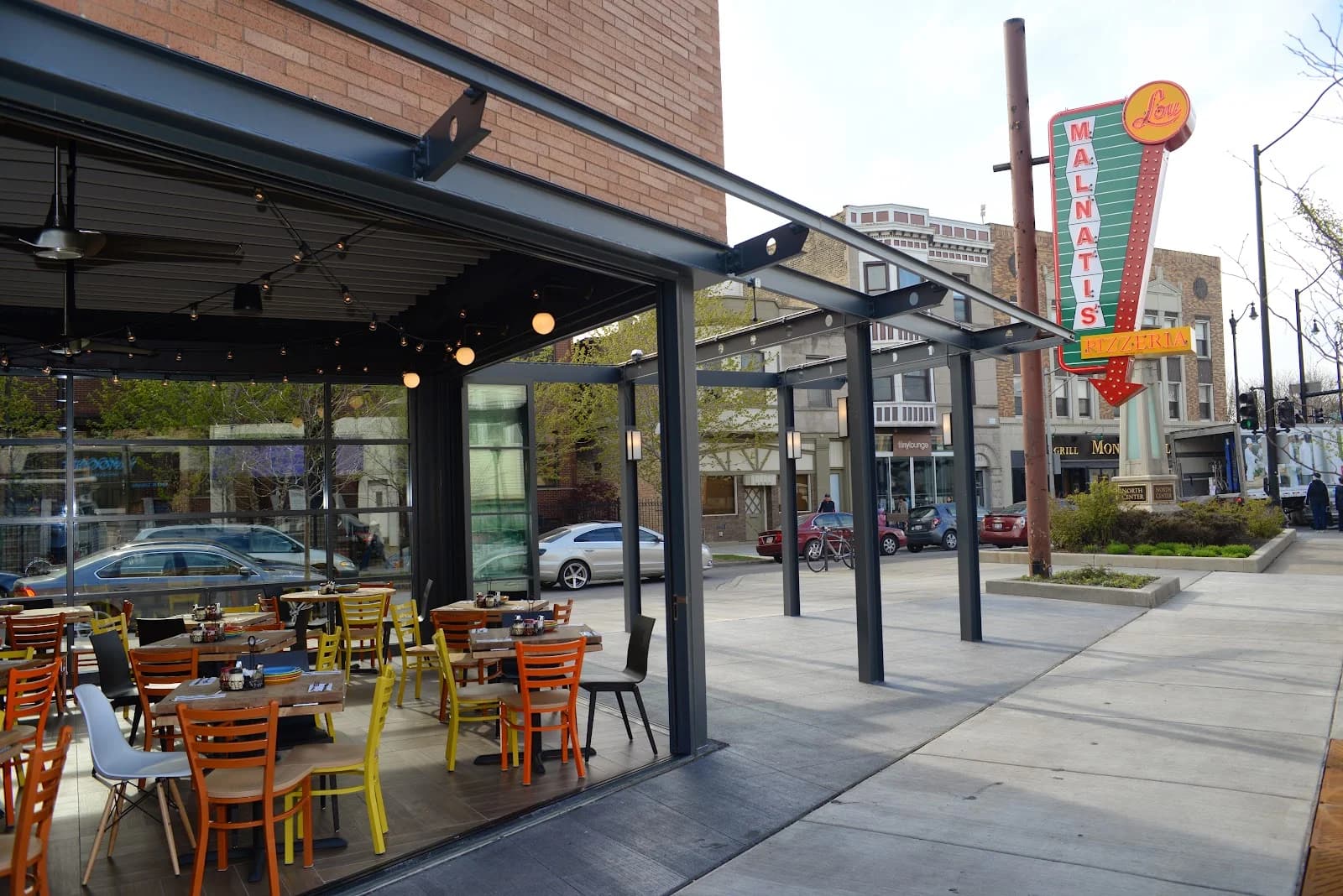 Lou Malnati's Pizzeria photo 2
