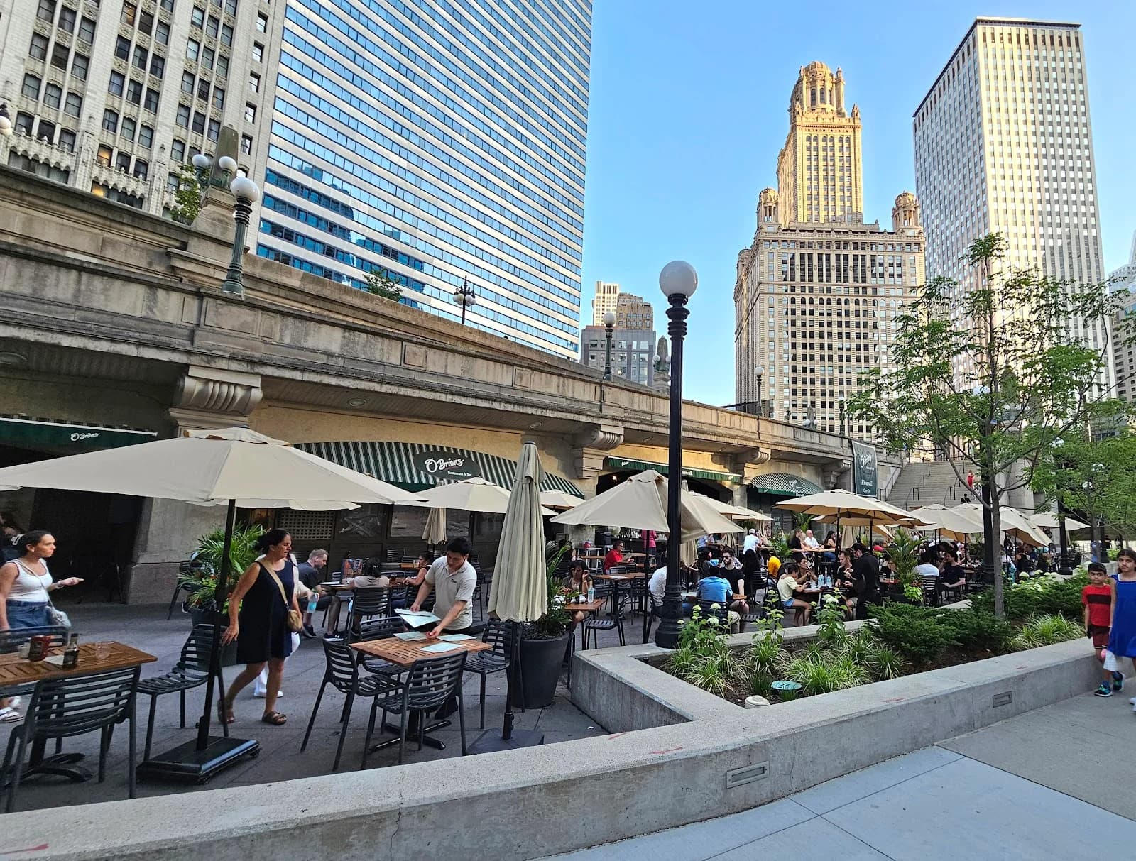 O’Briens Riverwalk Café photo 4