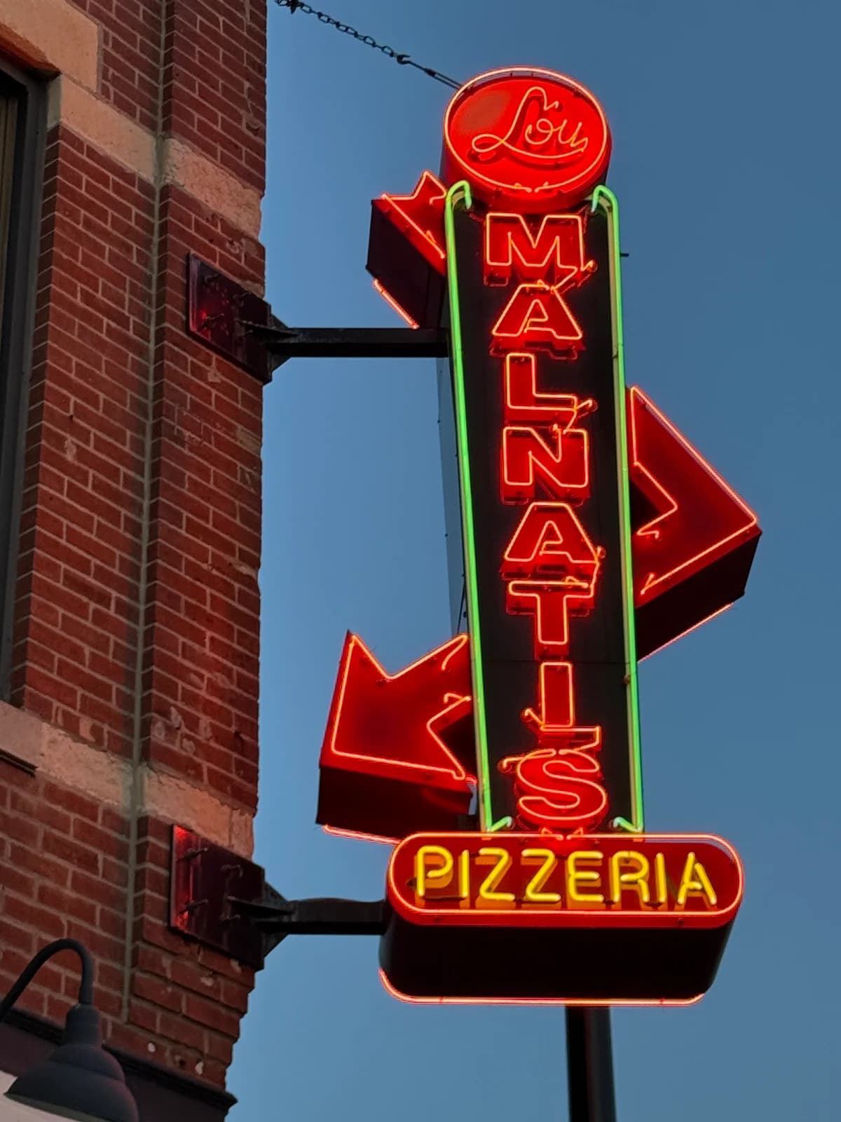 Lou Malnati's Pizzeria photo 4