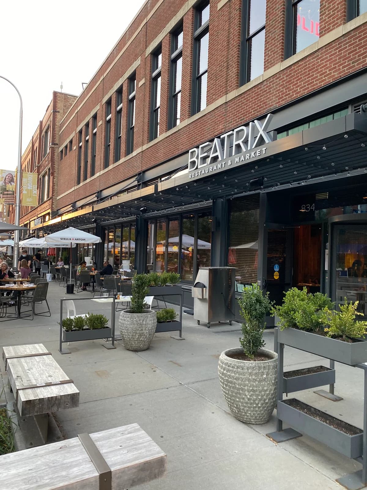 Beatrix - Fulton Market photo 3