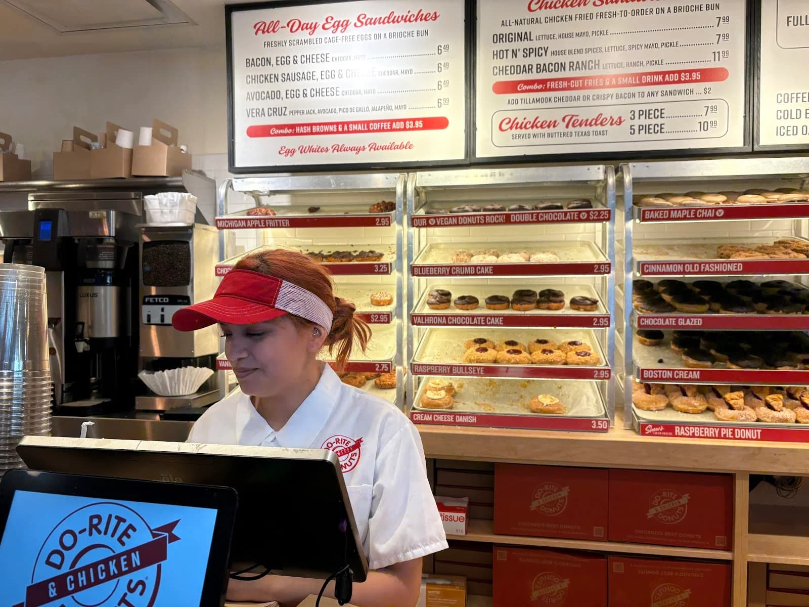 Do-Rite Donuts & Chicken photo 4