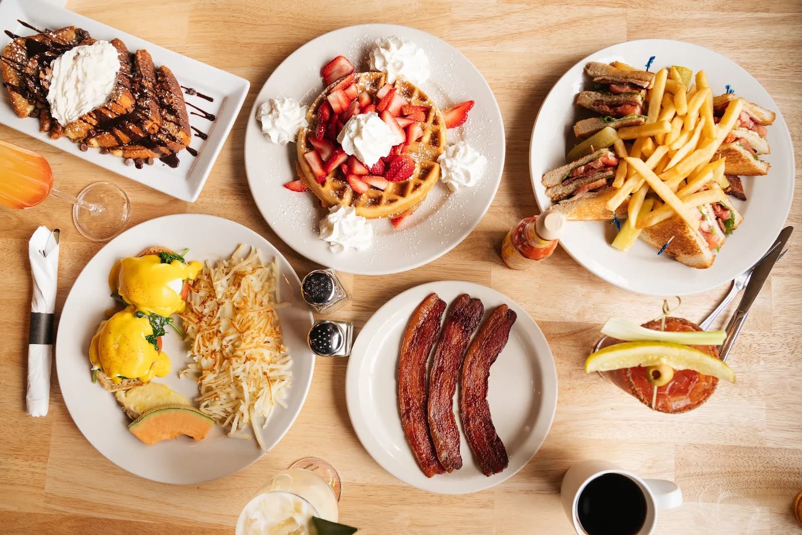 Pancake Café Wrigleyville | Breakfast, Brunch, & Lunch photo 3