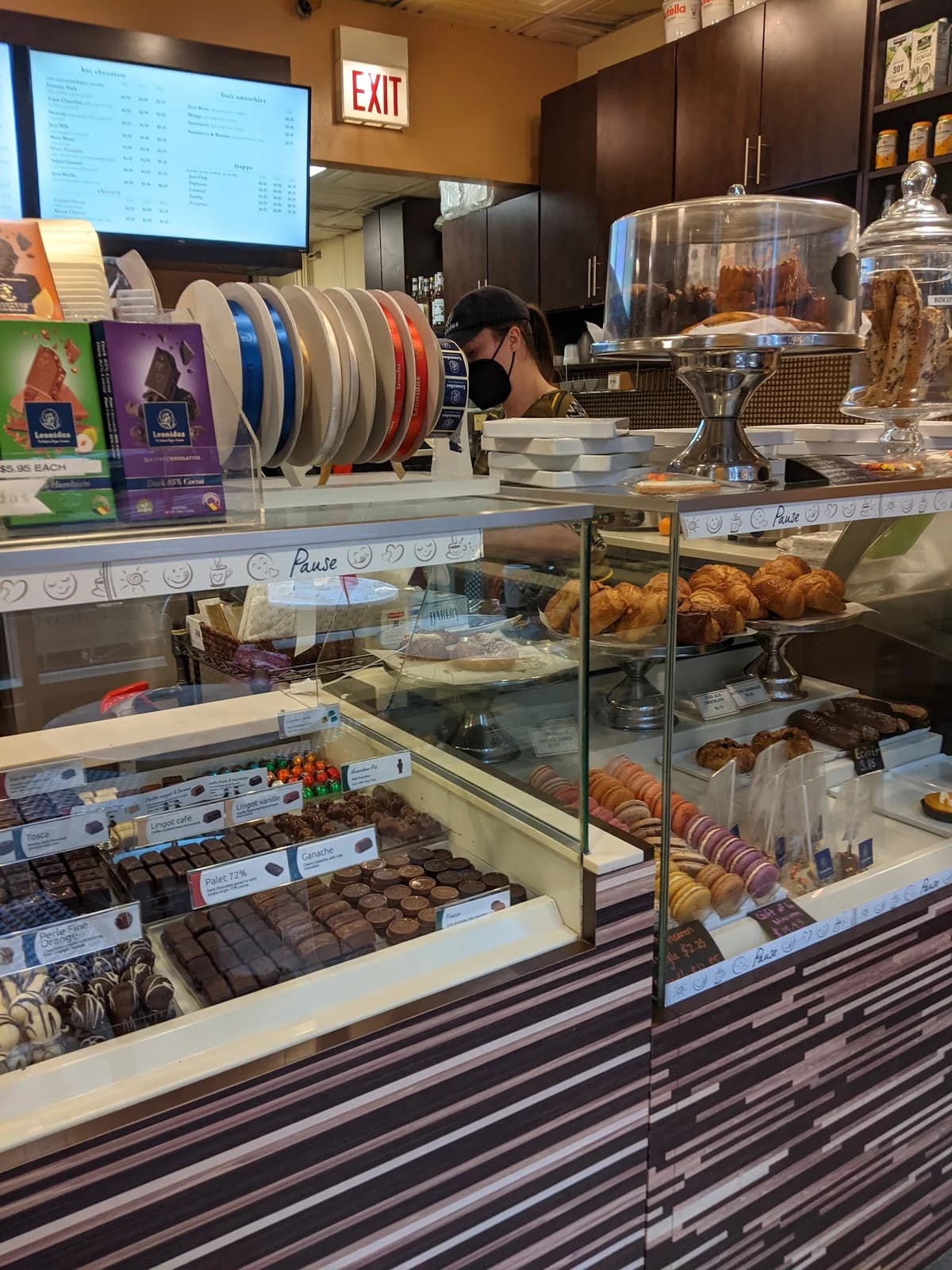 Leonidas Cafe Chocolaterie photo 7