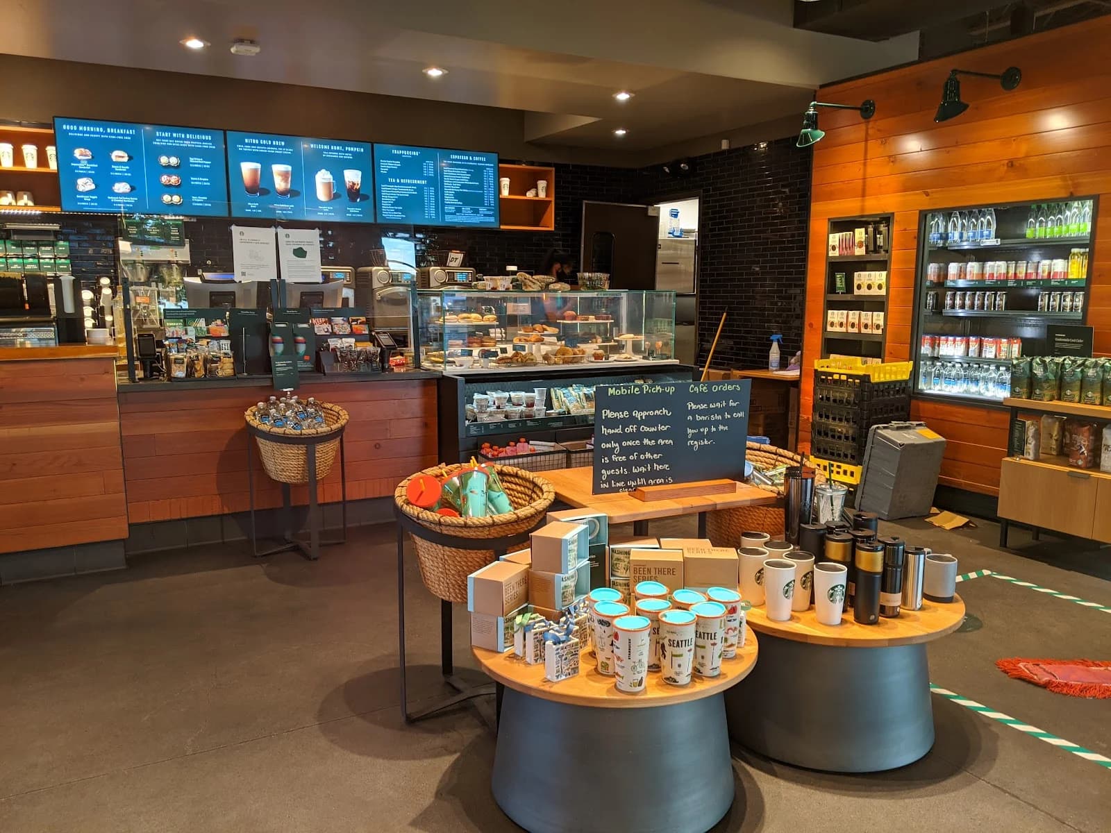Starbucks Coffee Company photo 2