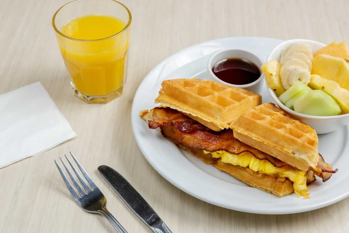 Chicago Waffles West Loop photo 8