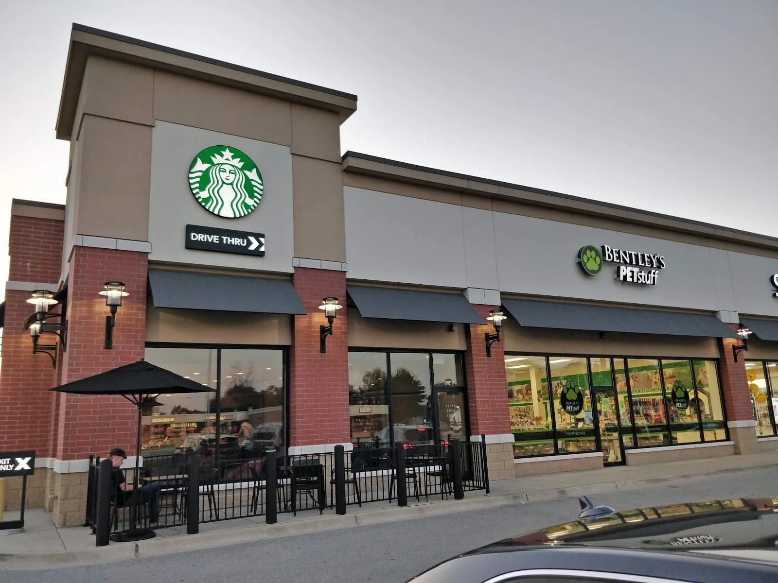 Starbucks Coffee Company photo 1