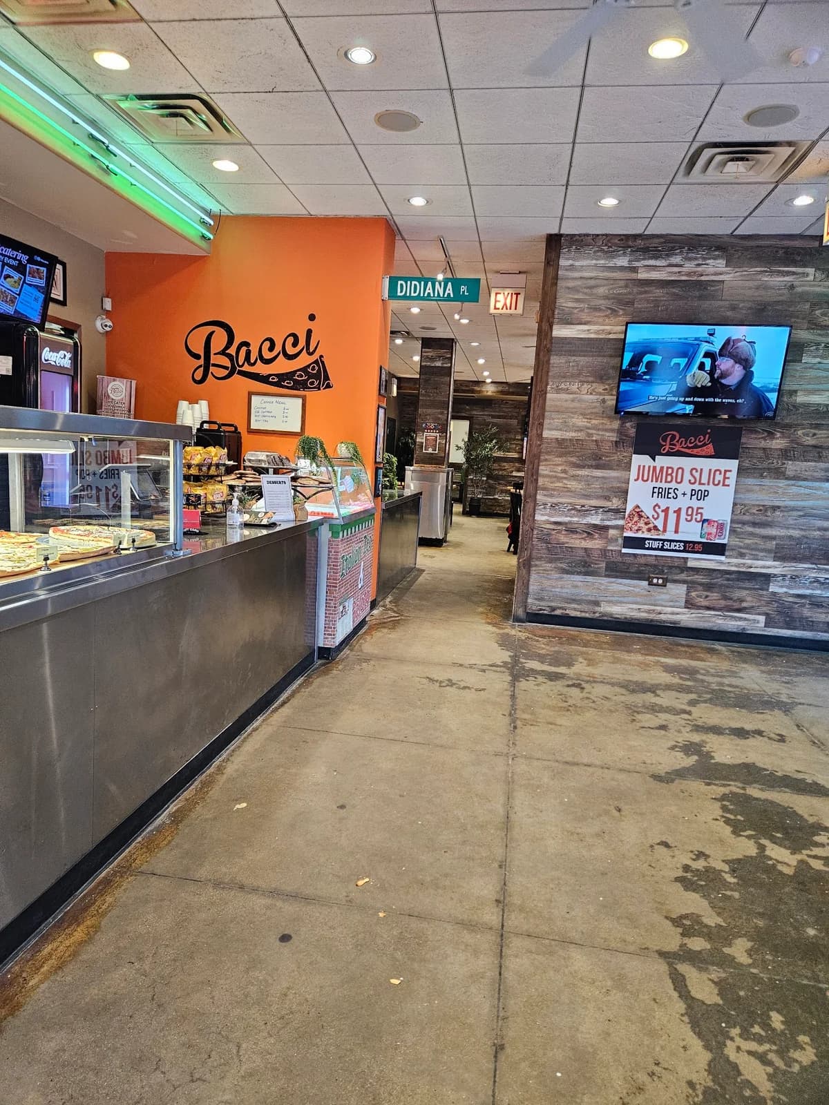 Bacci Pizzeria photo 3