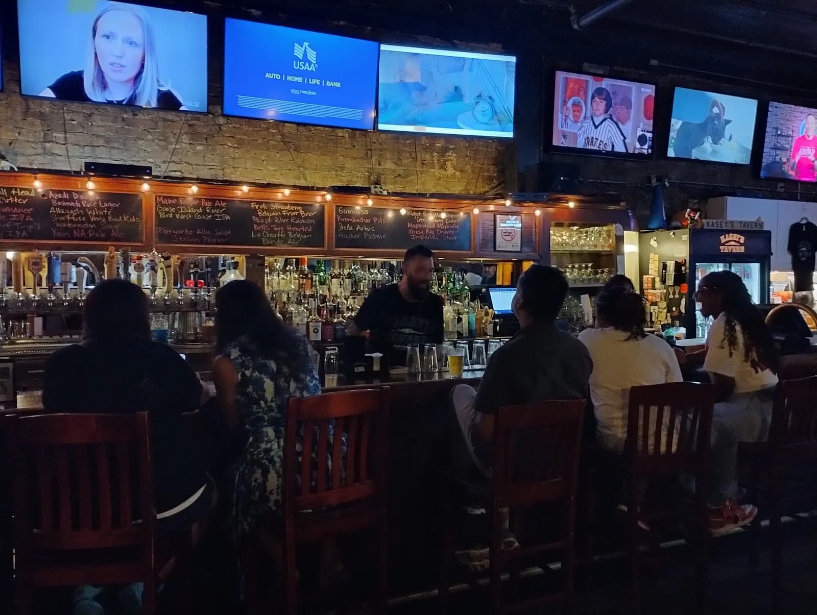 Kasey’s Tavern photo 4