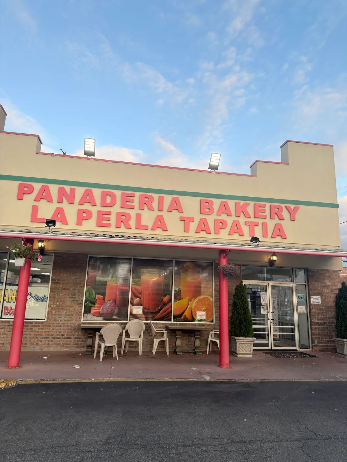 La Perla Tapatia Bakery - Jimenez photo 3