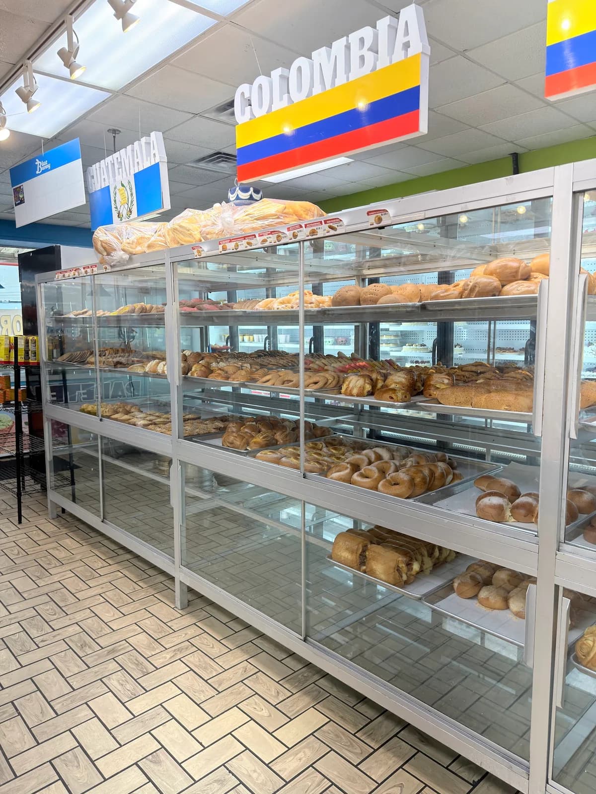 La Perla Tapatia Bakery - Jimenez photo 1