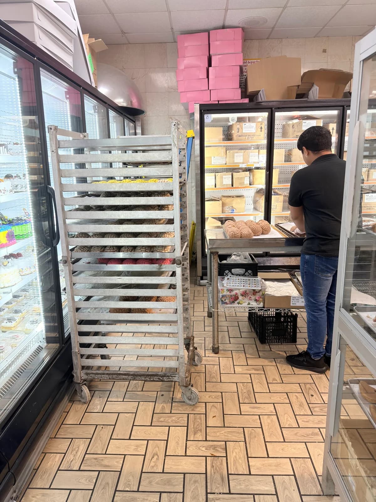 La Perla Tapatia Bakery - Jimenez photo 2