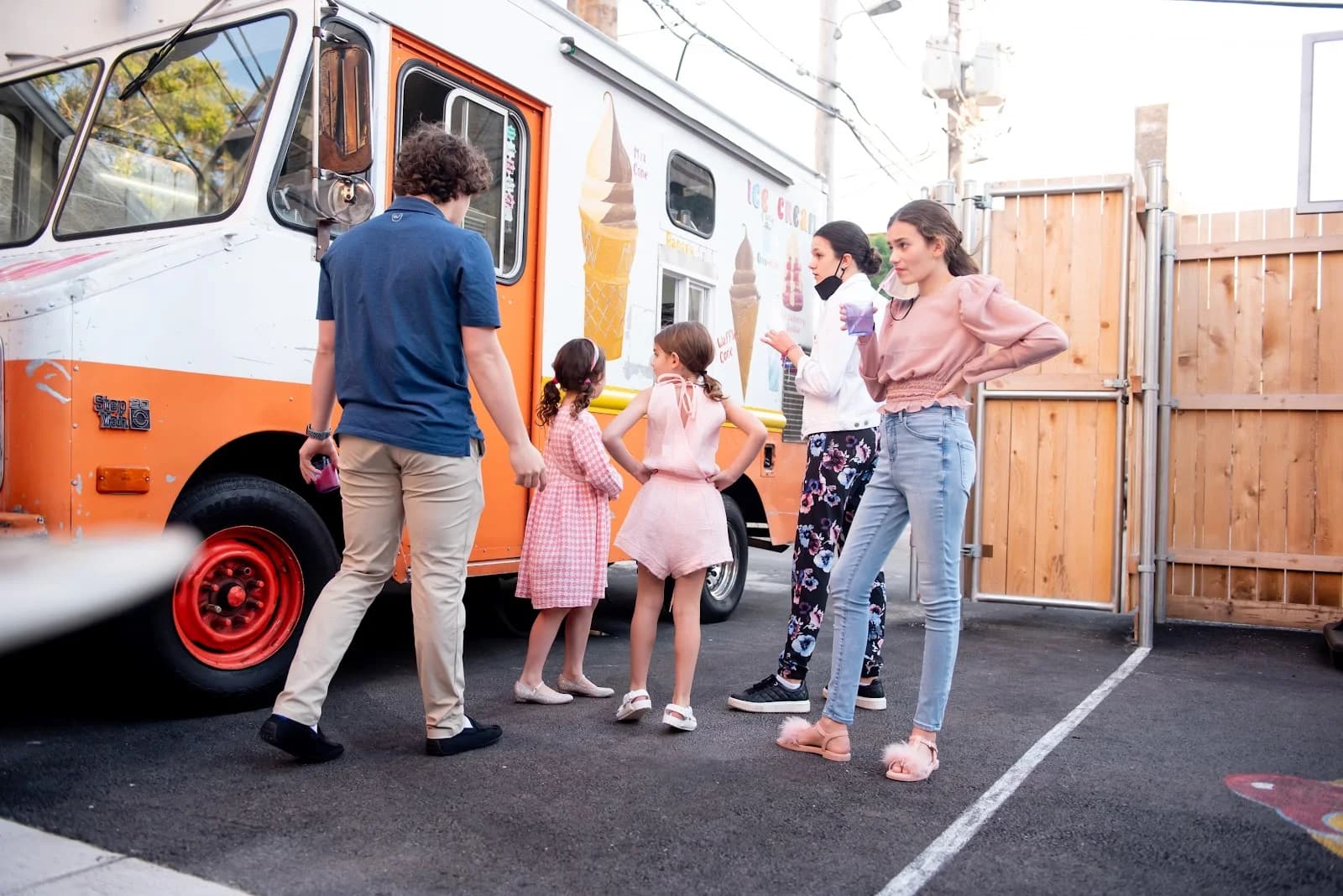Big Bros Ice Cream Shop | Ice Cream Truck Chicago photo 4