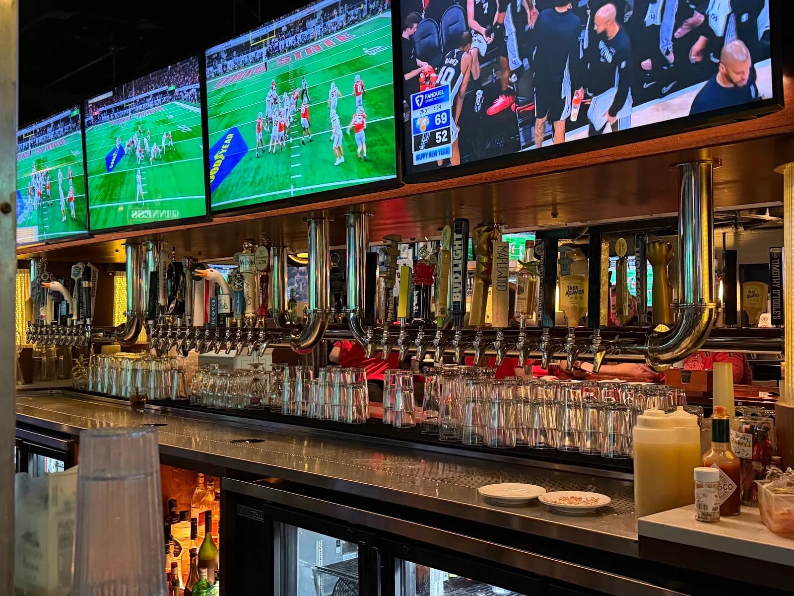 Timothy O'Toole's Pub Chicago photo 3