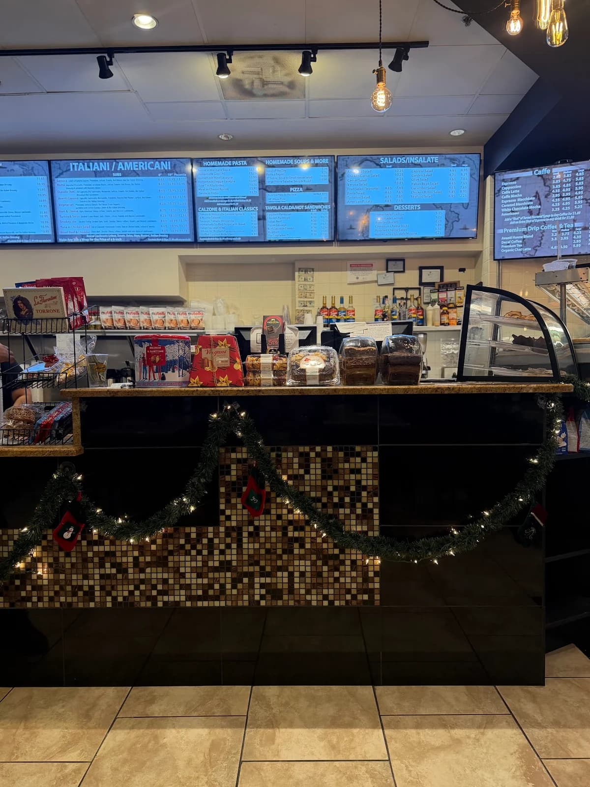 Avanti Caffe photo 3