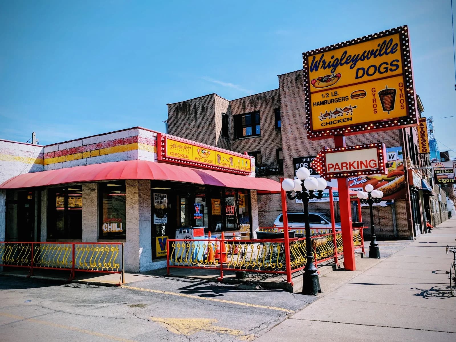 Wrigleyville Dogs photo 1