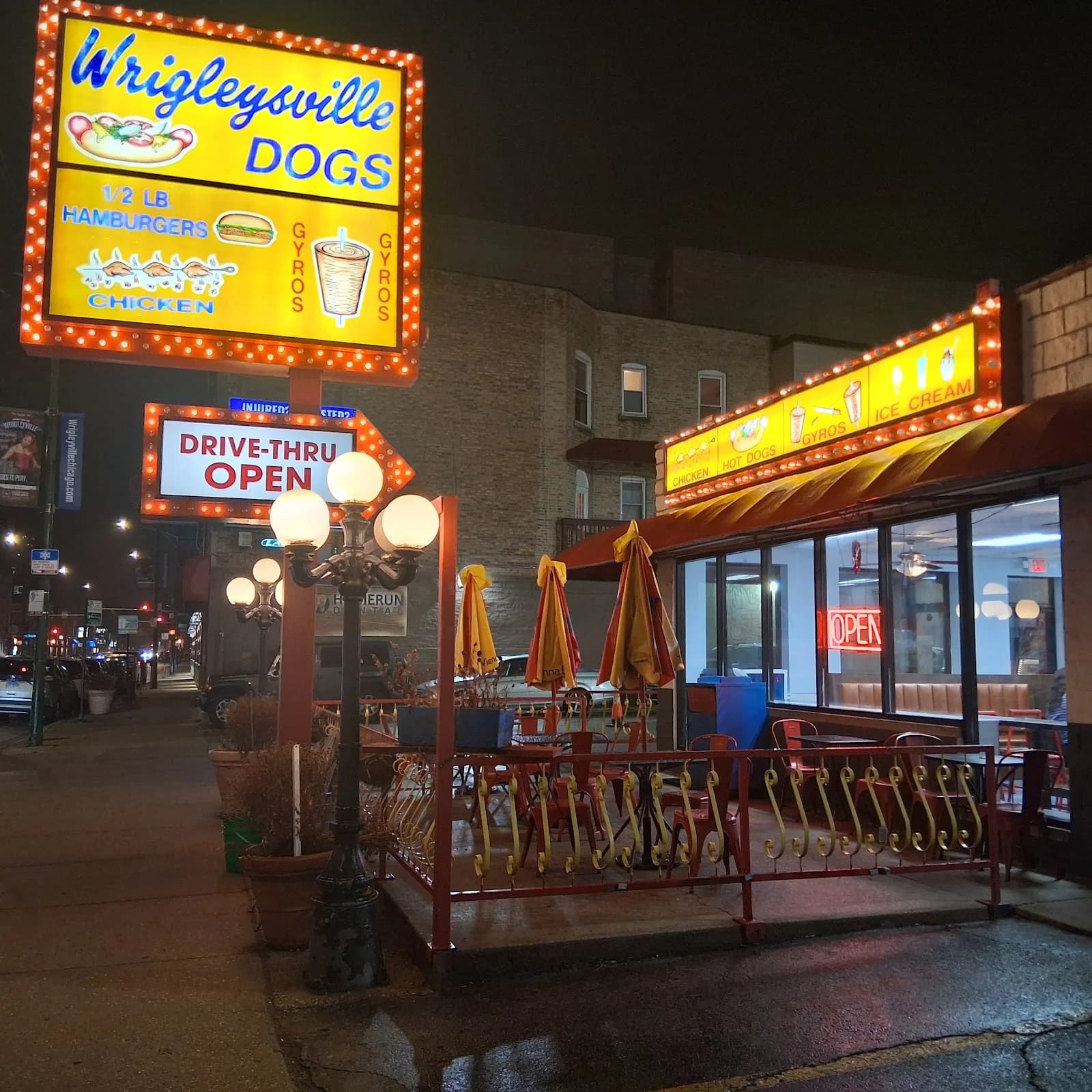 Wrigleyville Dogs photo 3