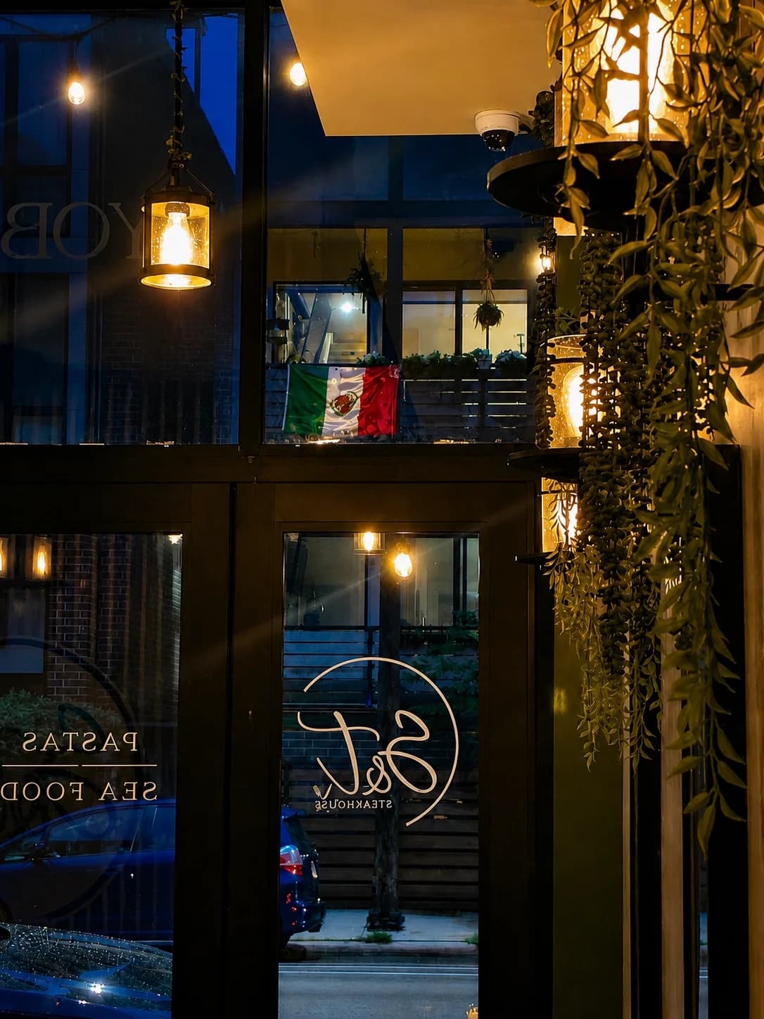 S & T Steakhouse photo 2