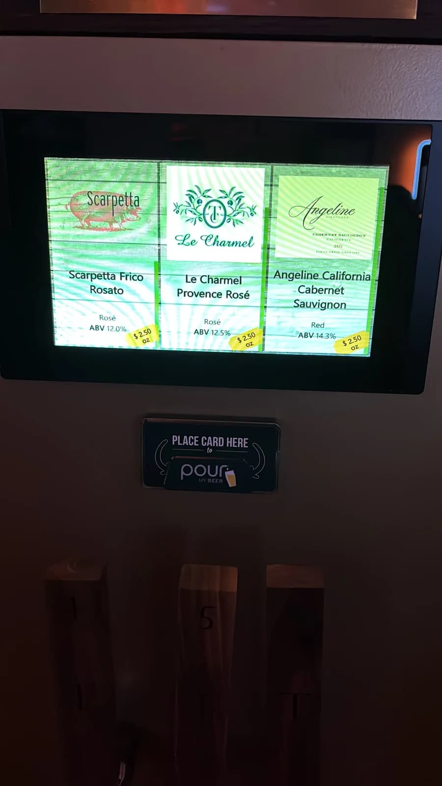 Tapster Lincoln Park photo 10