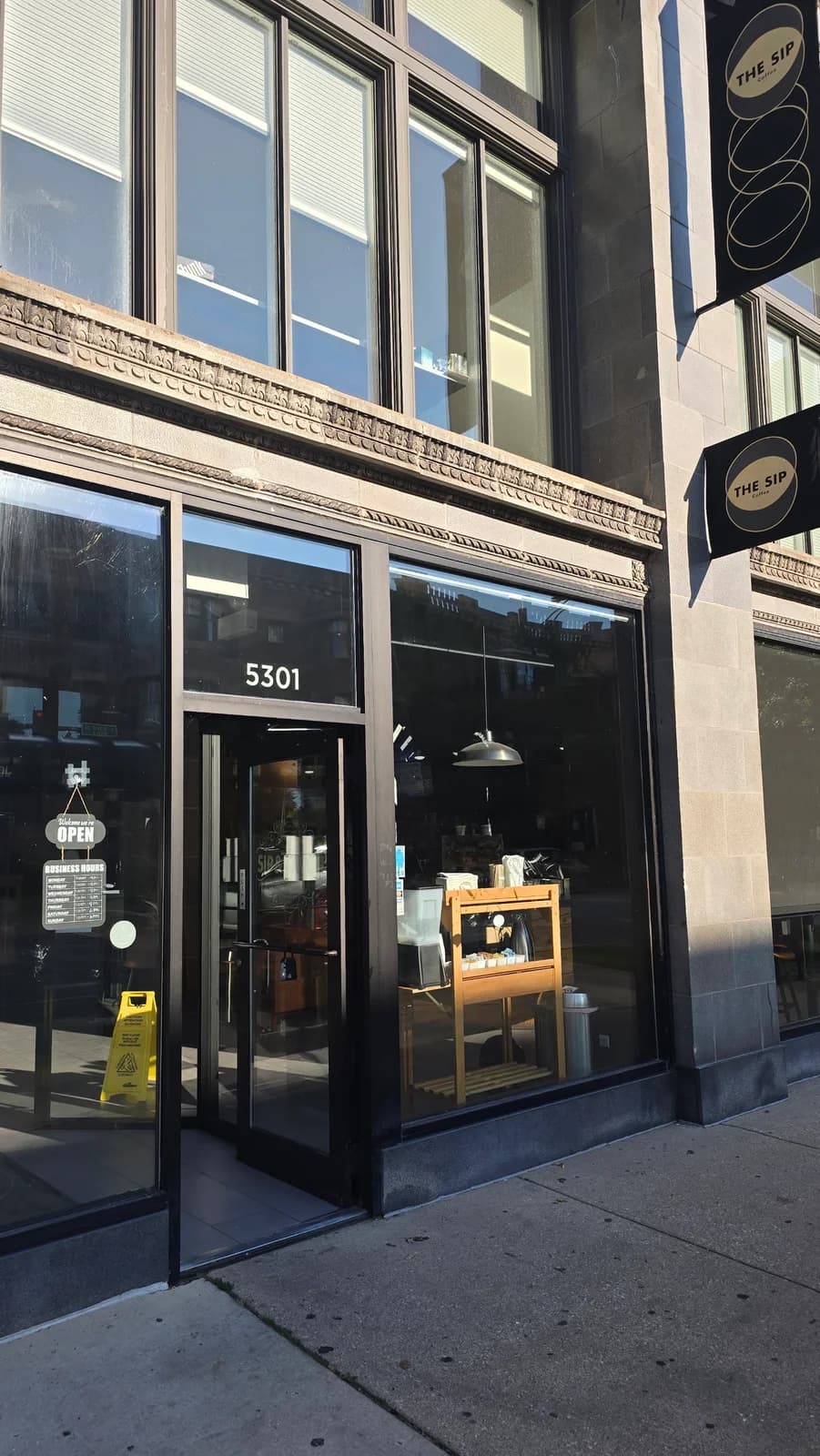 Sip & Savor | 53rd Street - Hyde Park photo 5