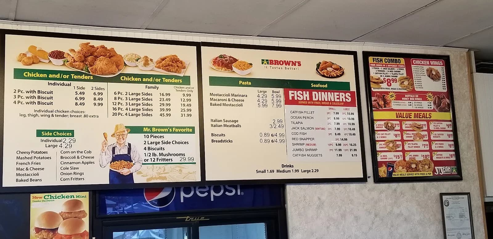 Brown’s Chicken and Pasta Restaurant photo 8
