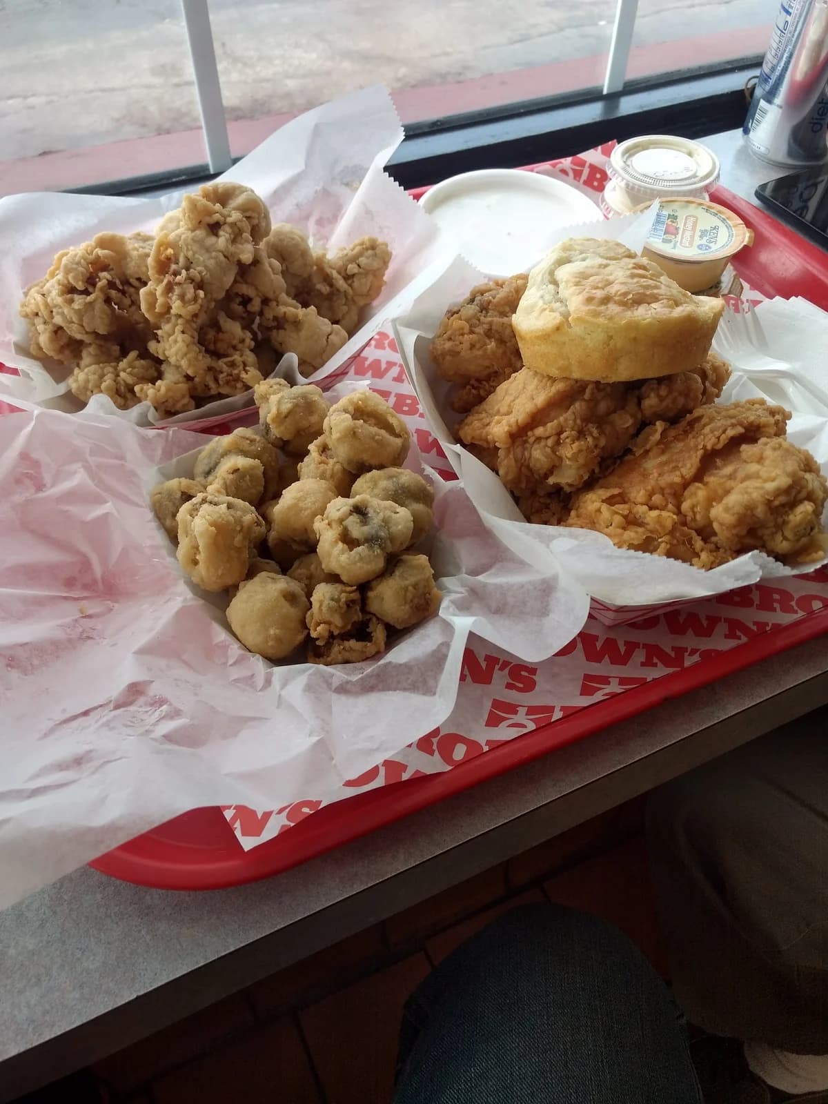 Brown’s Chicken and Pasta Restaurant photo 5