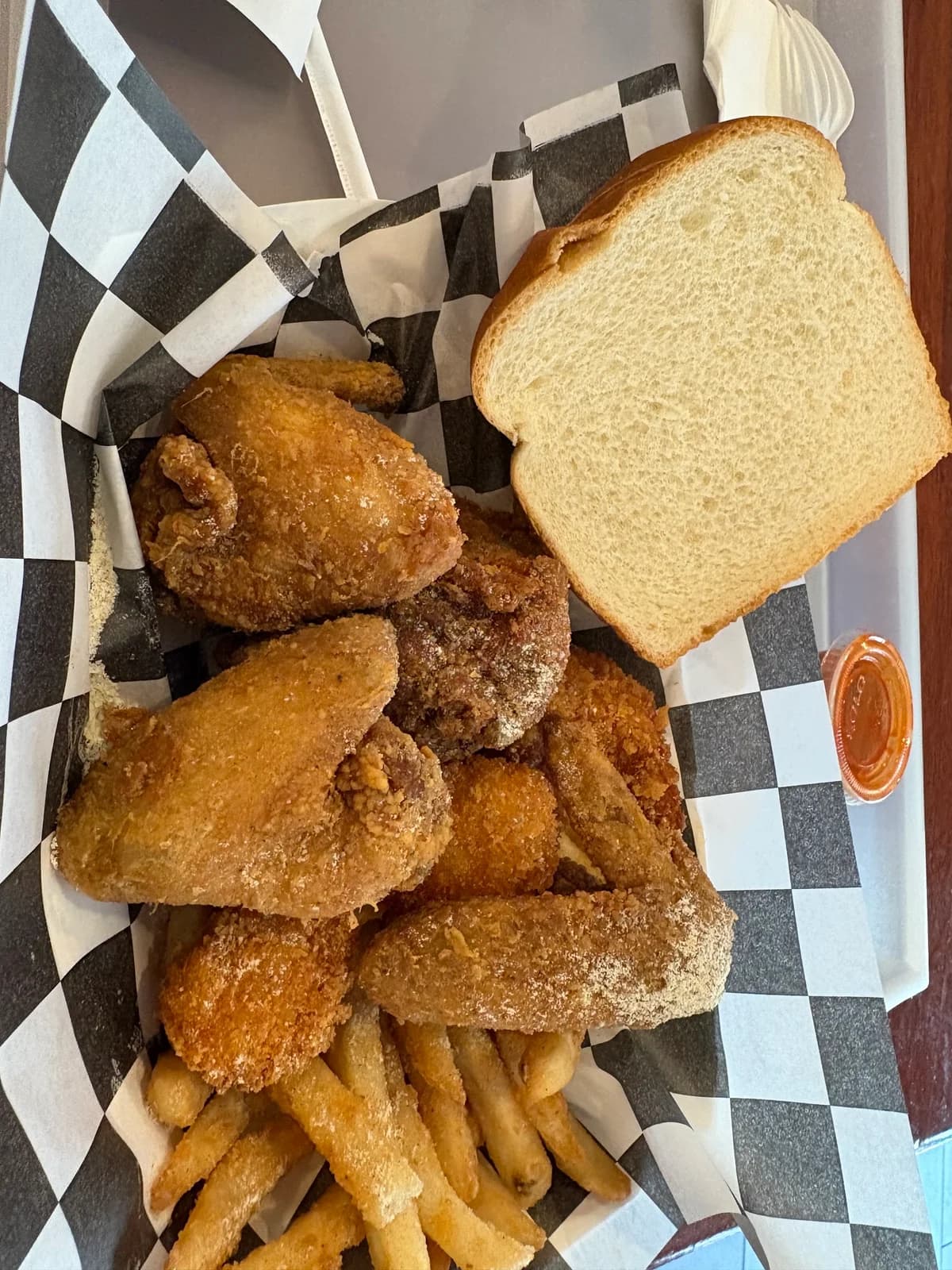 Harold’s Chicken Food Truck photo 6