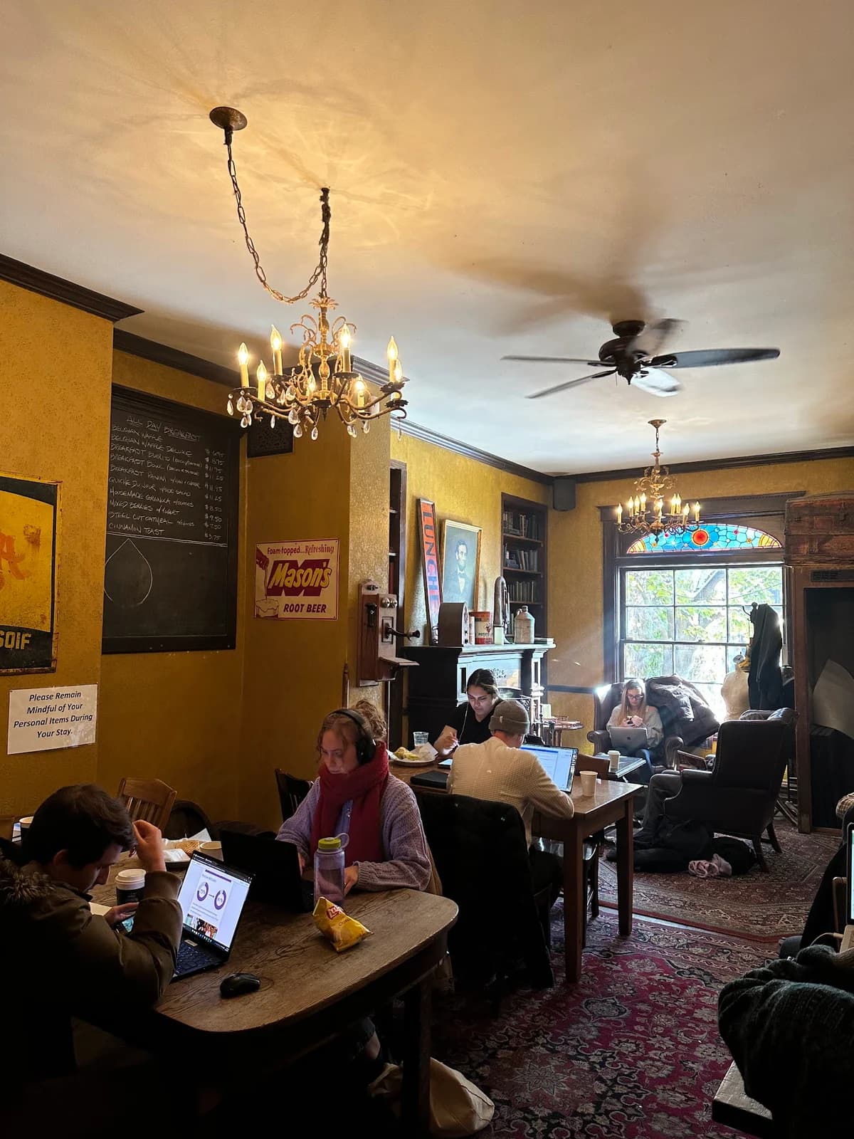Bourgeois Pig Cafe photo 3